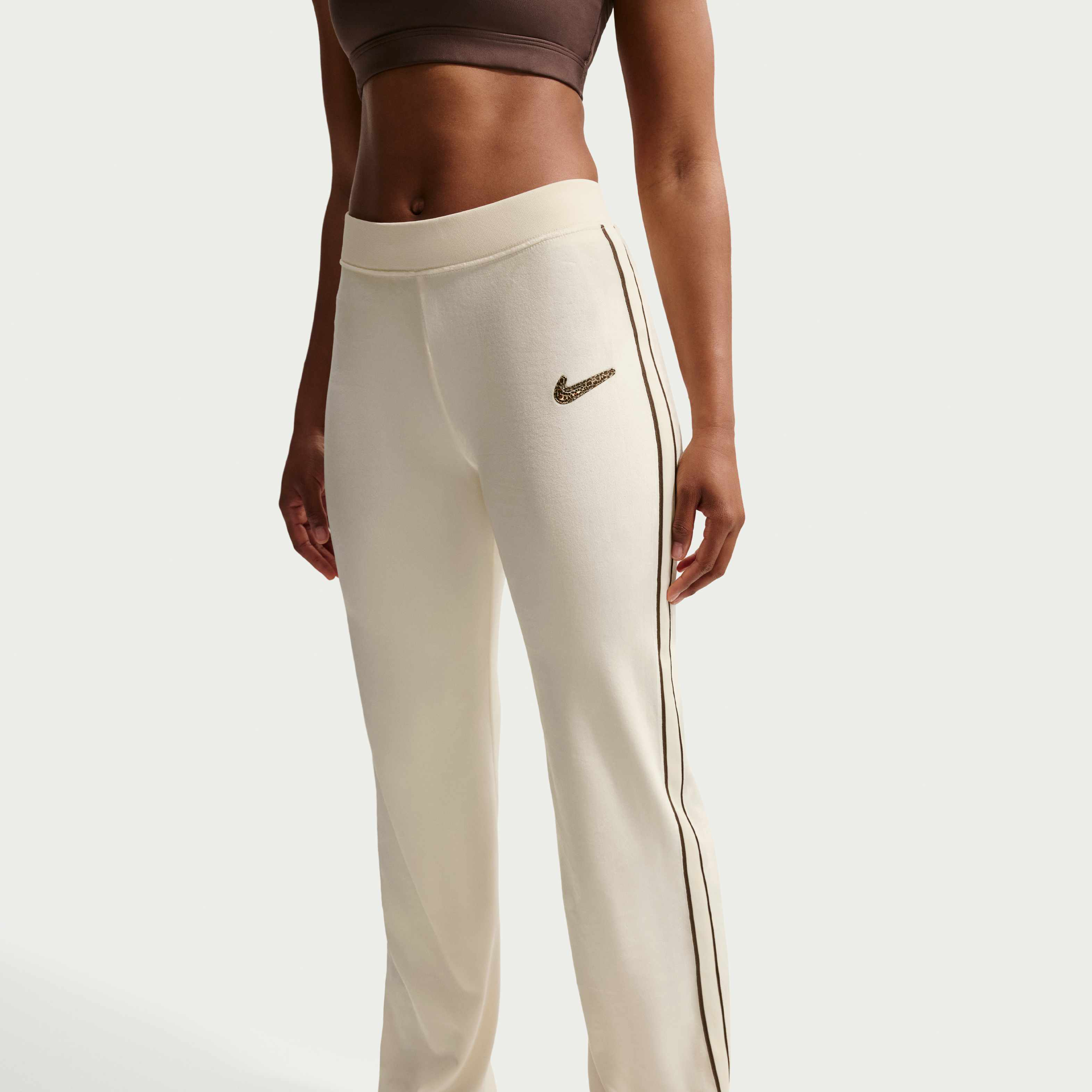 nike sportswear women's heritage velour pants