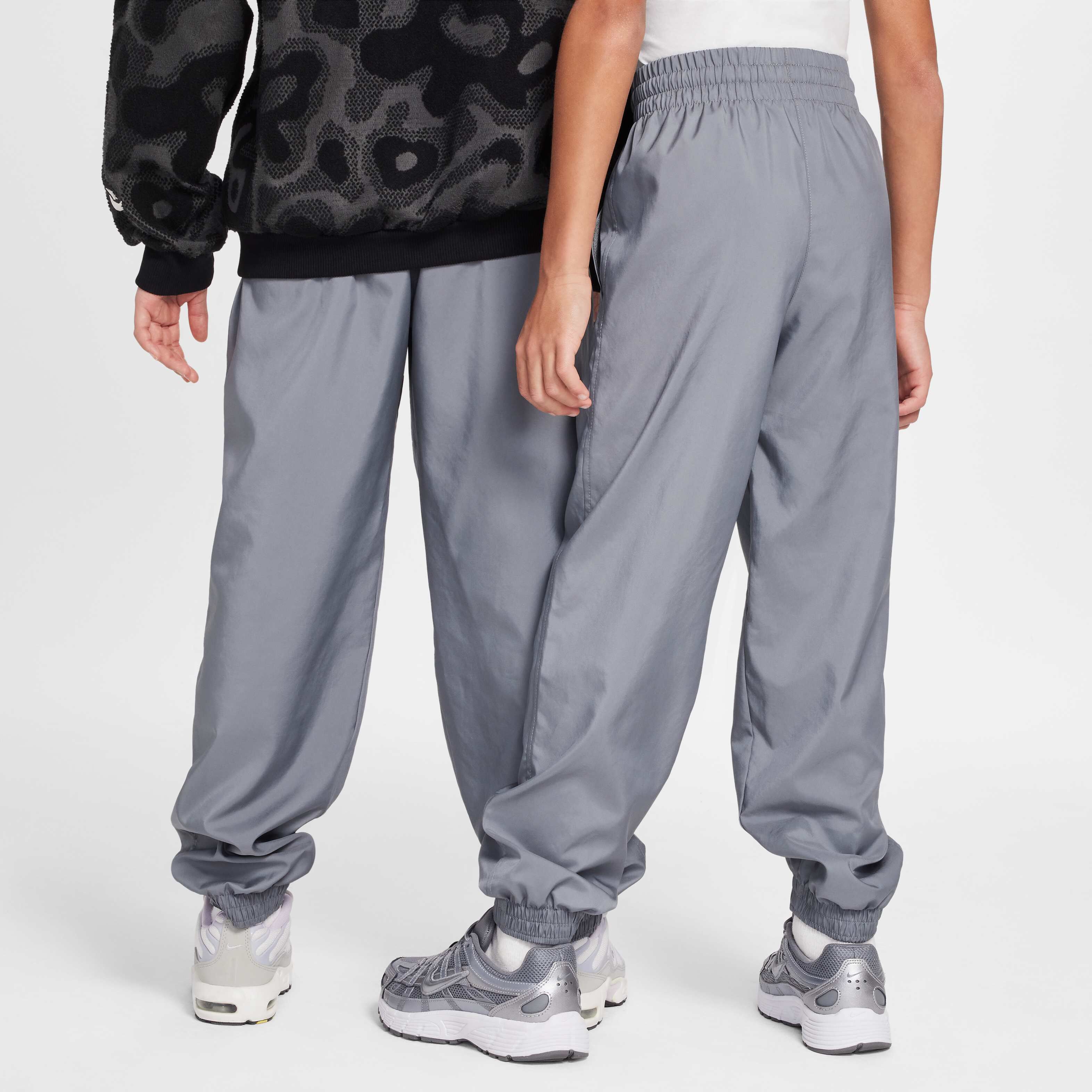 Nike Sportswear Club image number 9