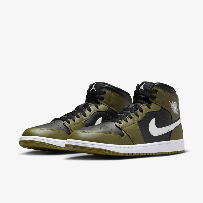 Air Jordan 1 Mid image number 4 Air Jordan 1 Mid image number 4