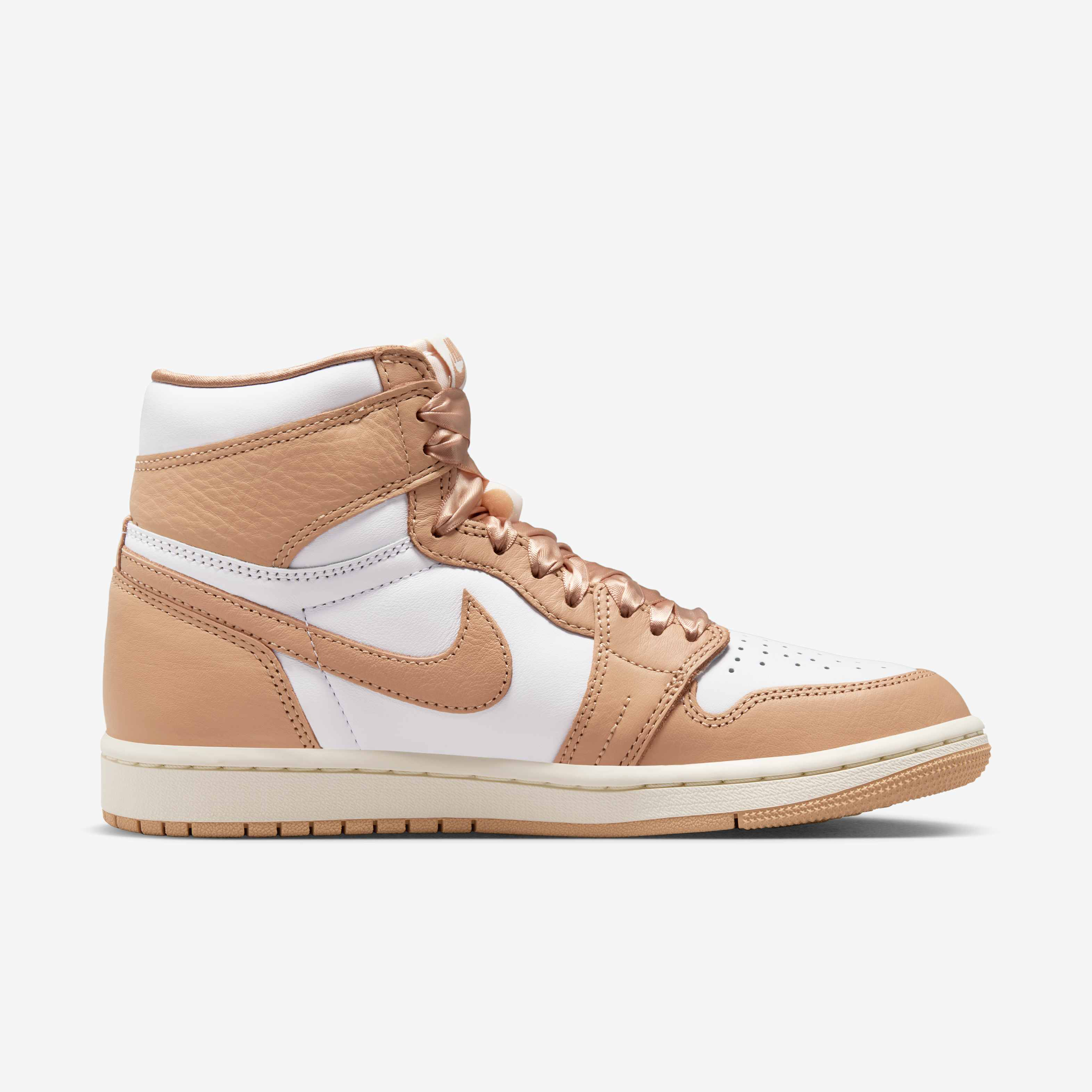 Air Jordan 1 Retro High OG image number 2