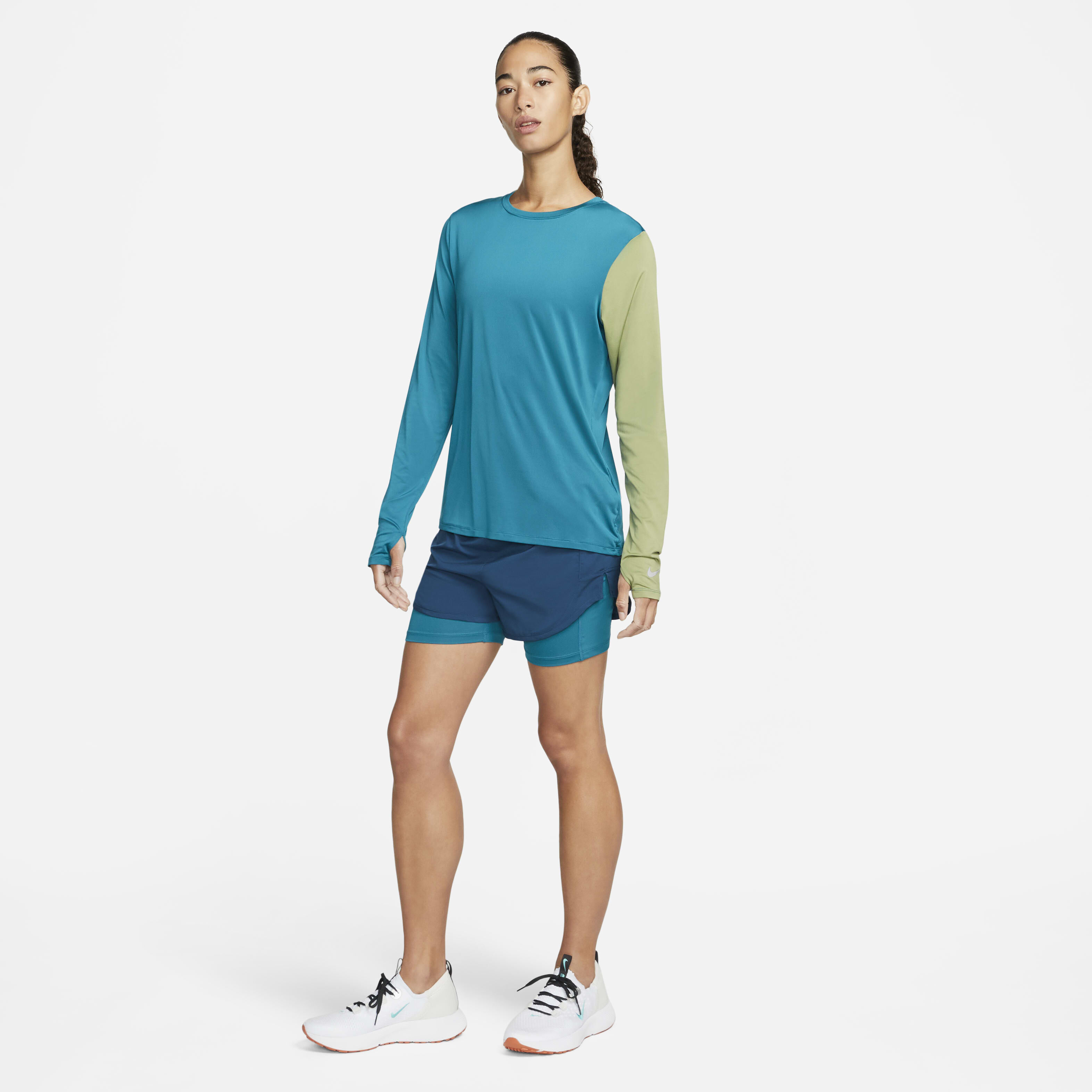 Nike Dri-FIT image number 3