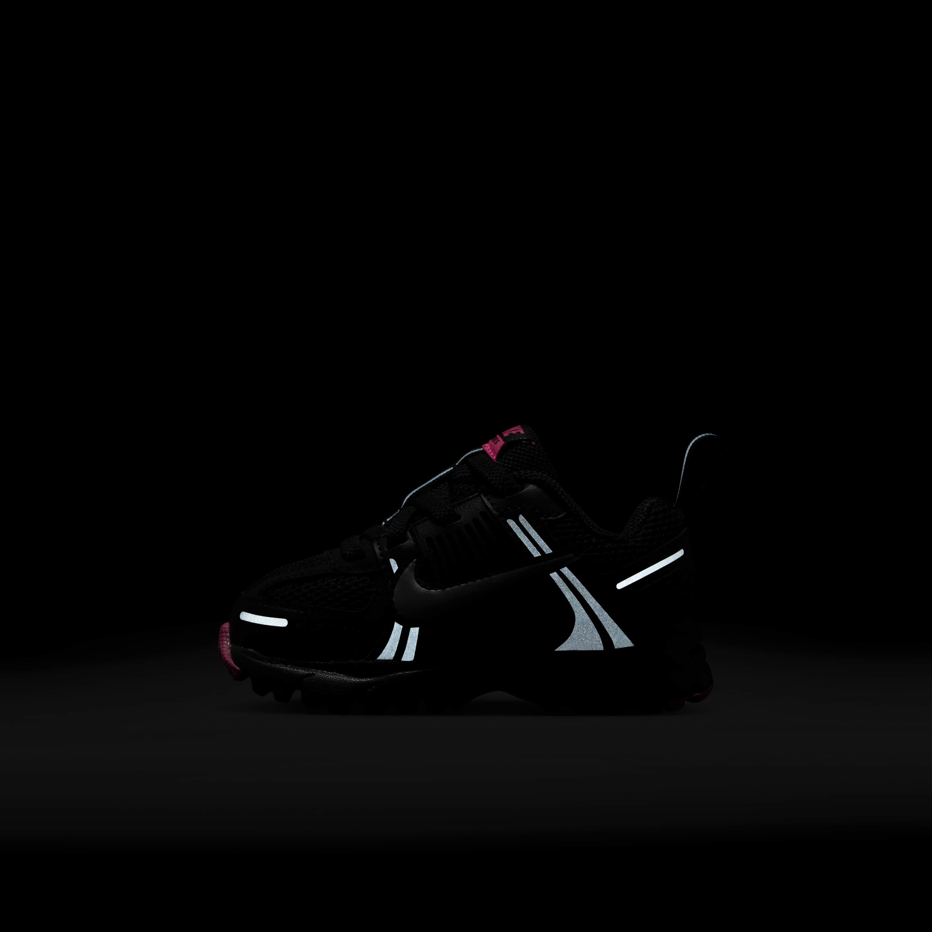 Nike Vomero 5 image number 9