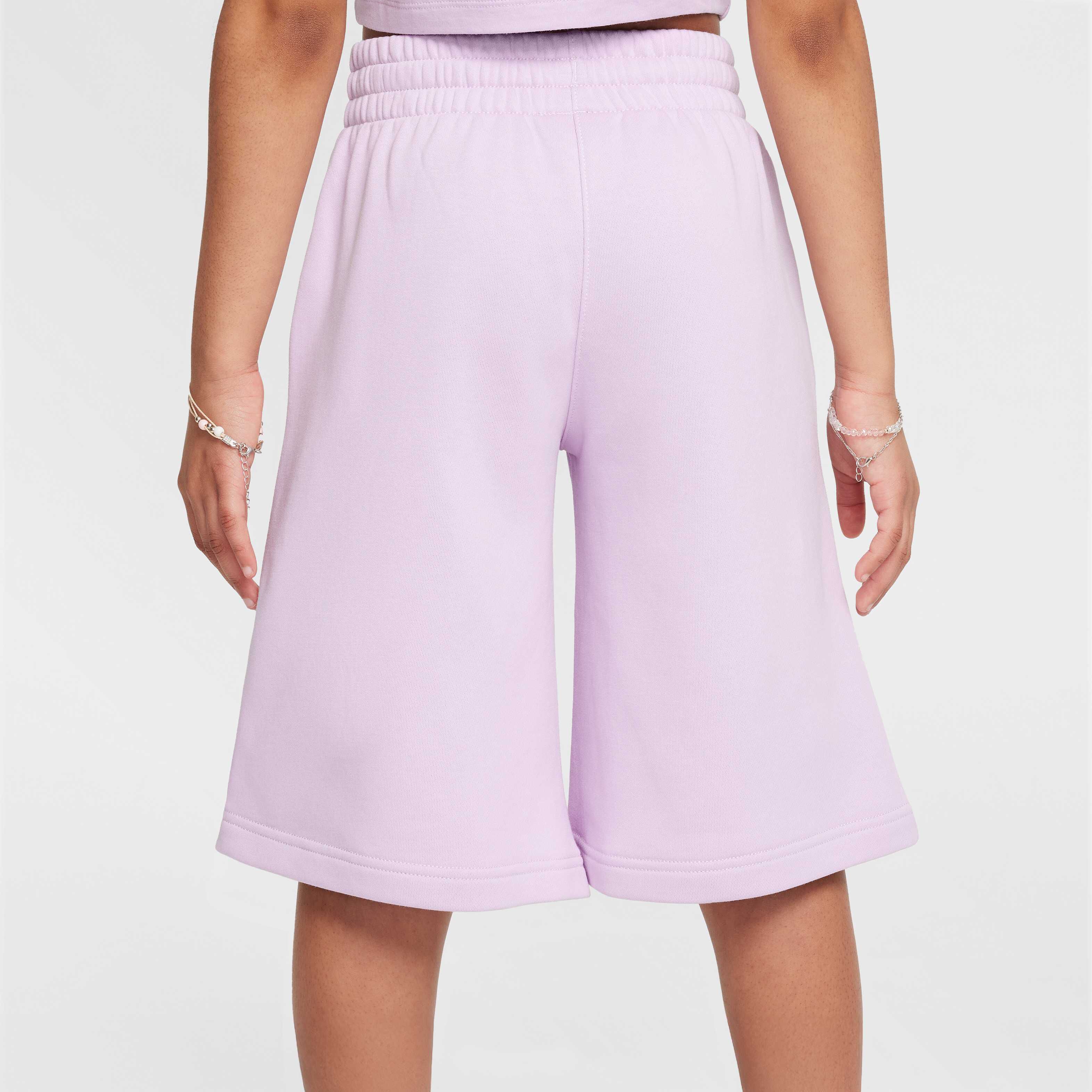 نايكي سبورتسوير image number 2