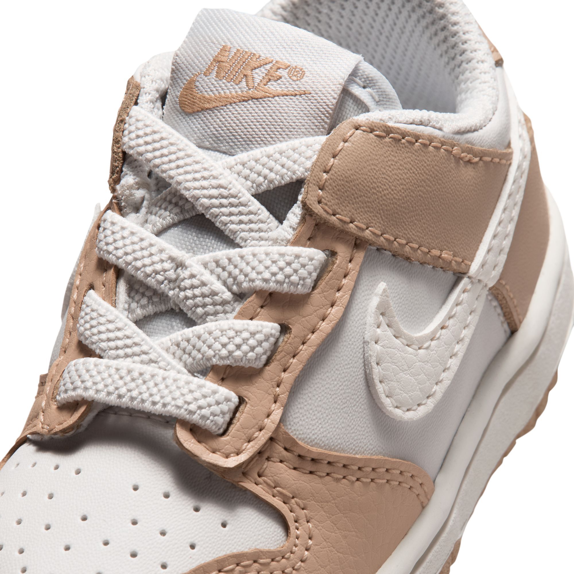 Nike Dunk Low image number 8