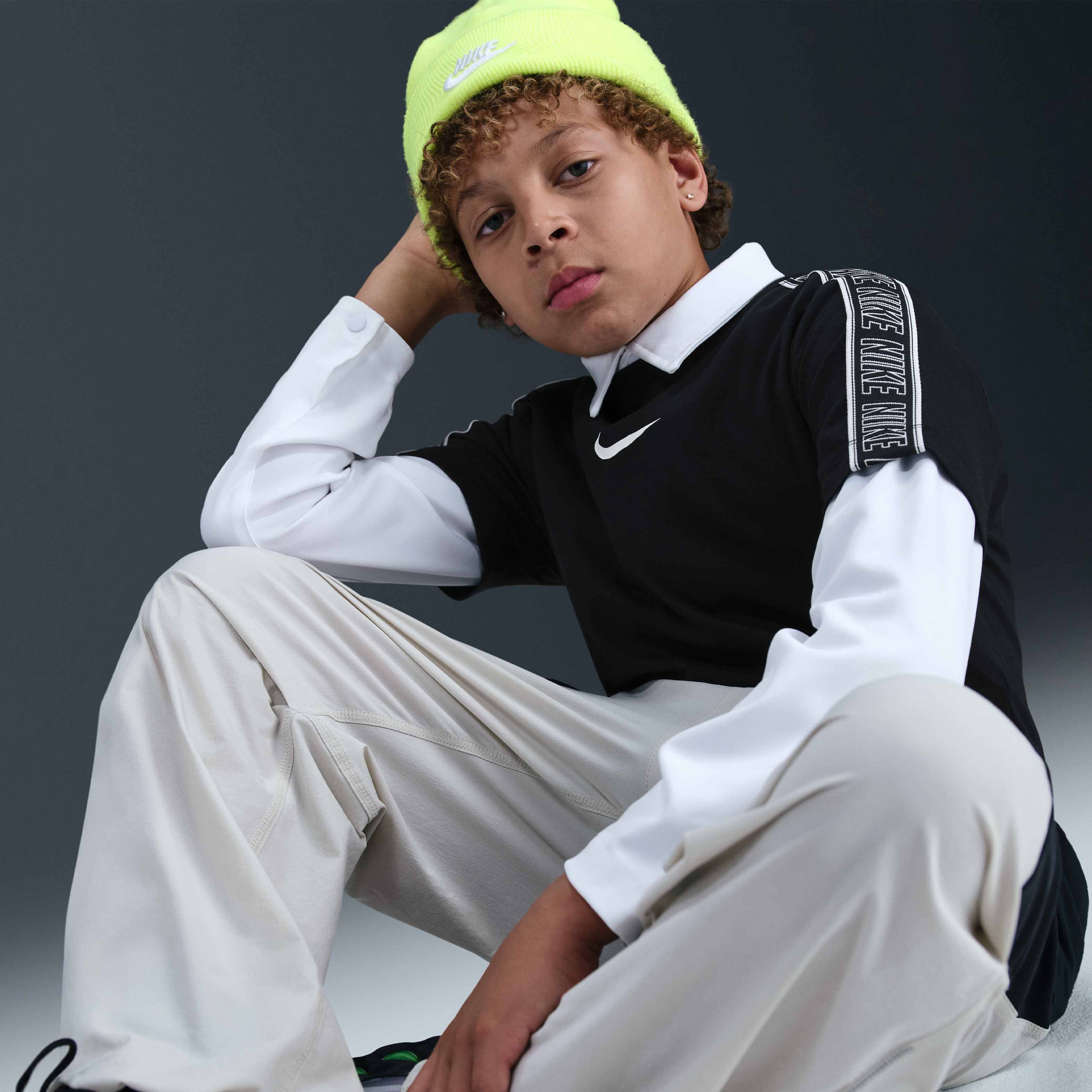 Nike Sportswear image number 2