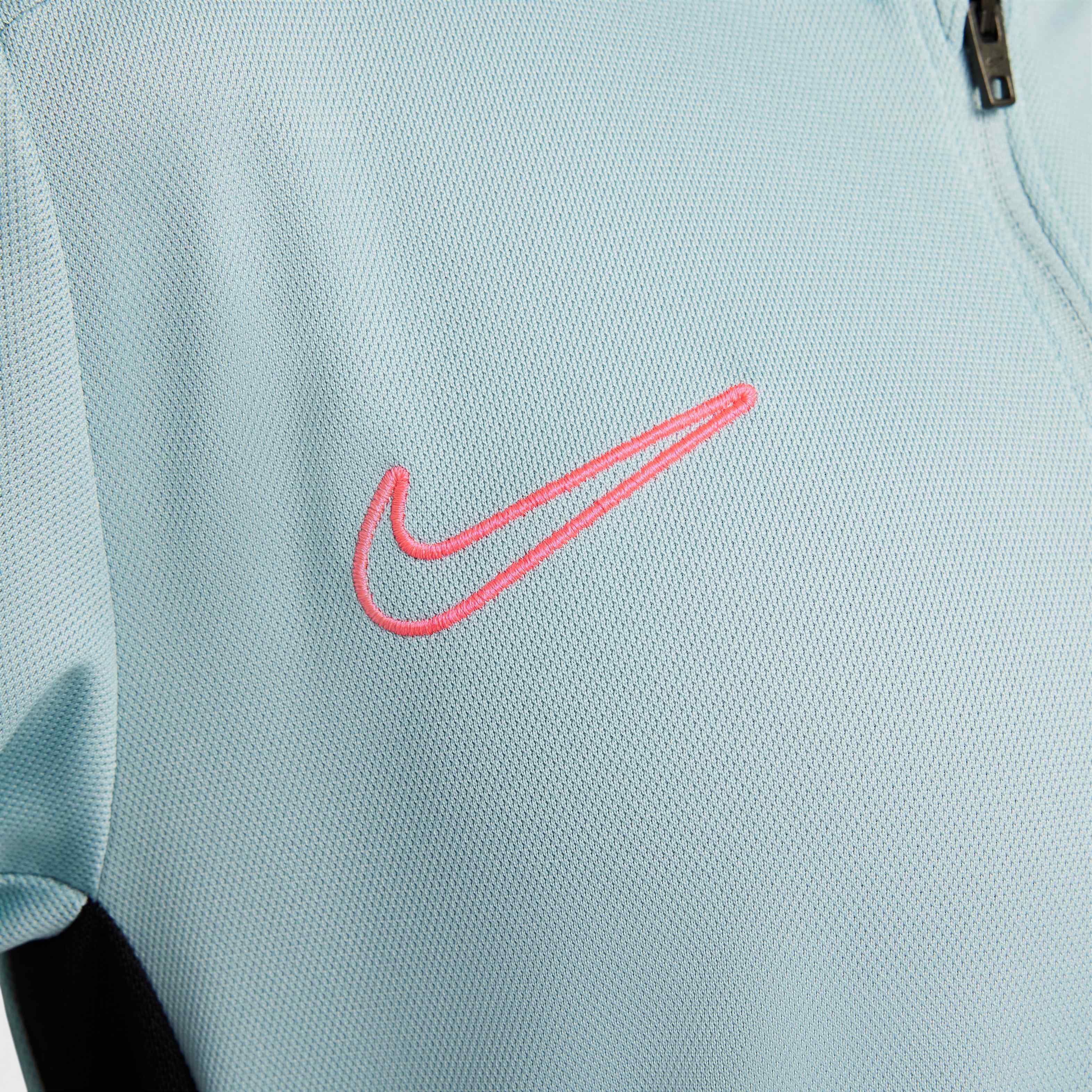 Nike Academy image number 4