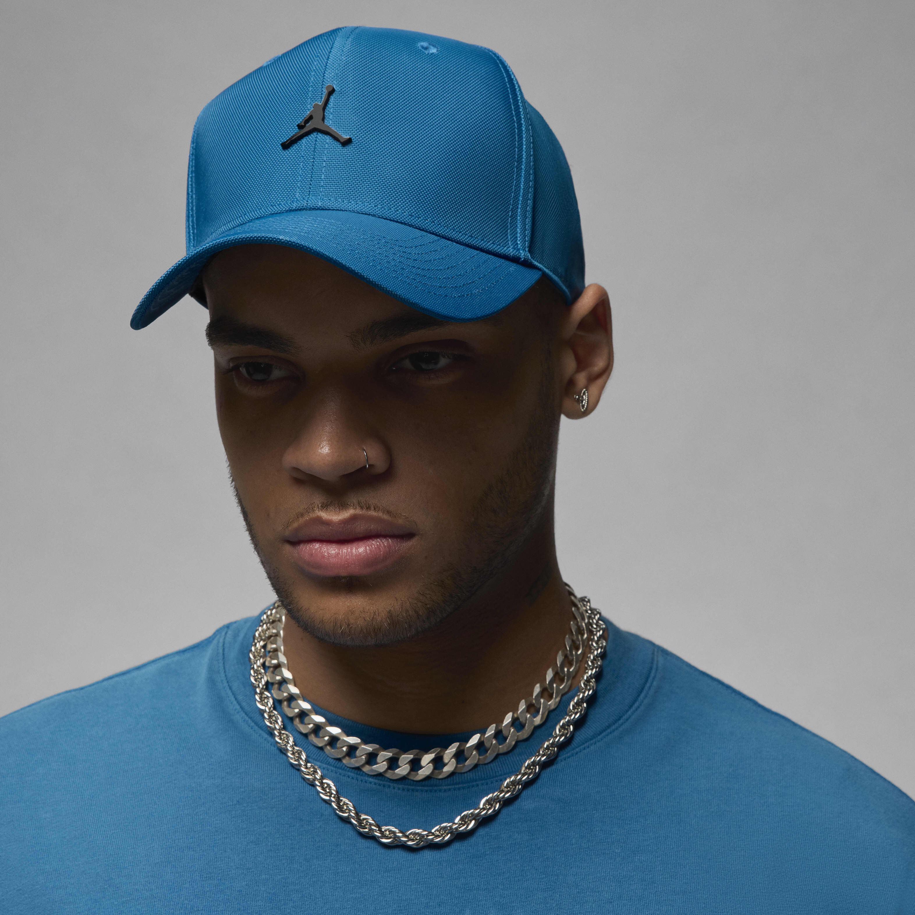 Nike air revolution beanie store