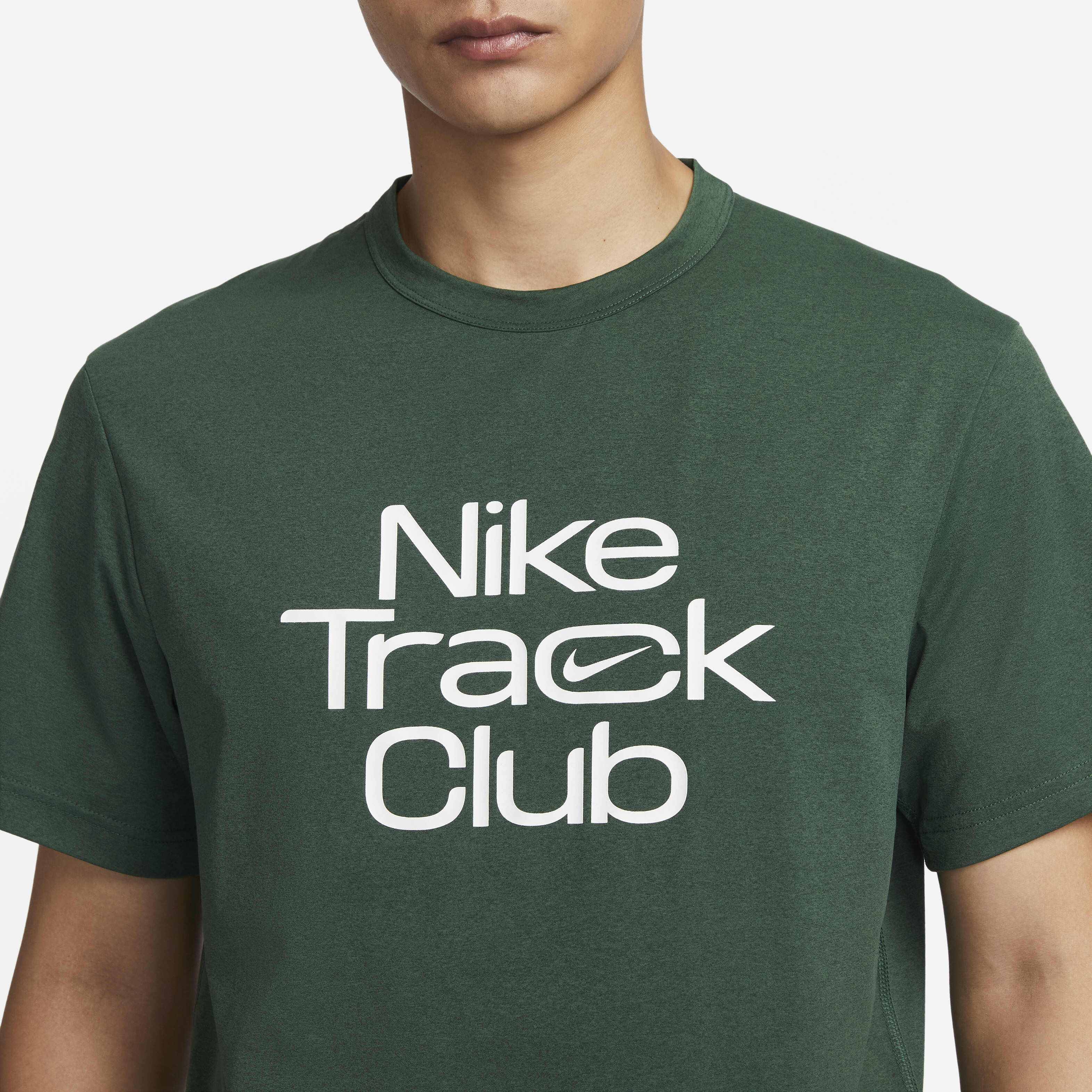 陸上用シャツ Nike Bowerman Track Club Tshirt S size Men's BTC Hyper Dry Bolt Tee — Bowerman Track Club