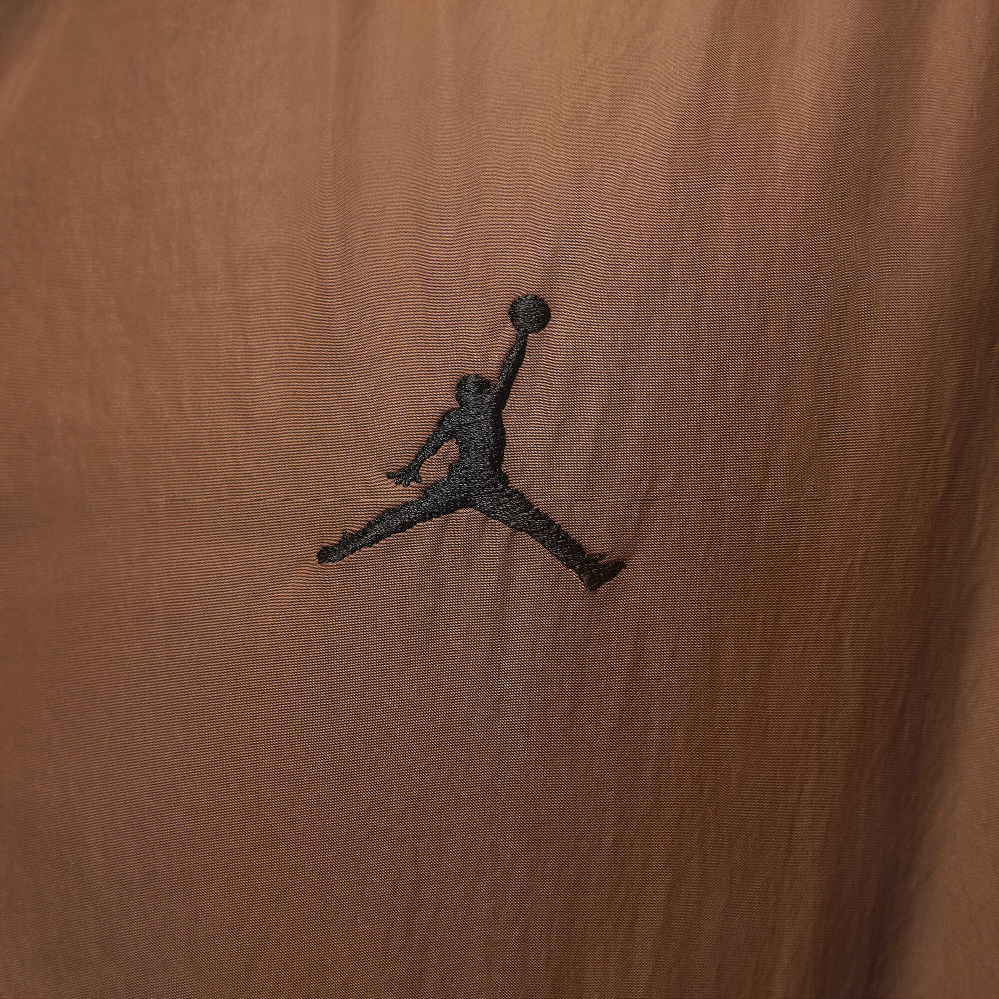 Zoom image