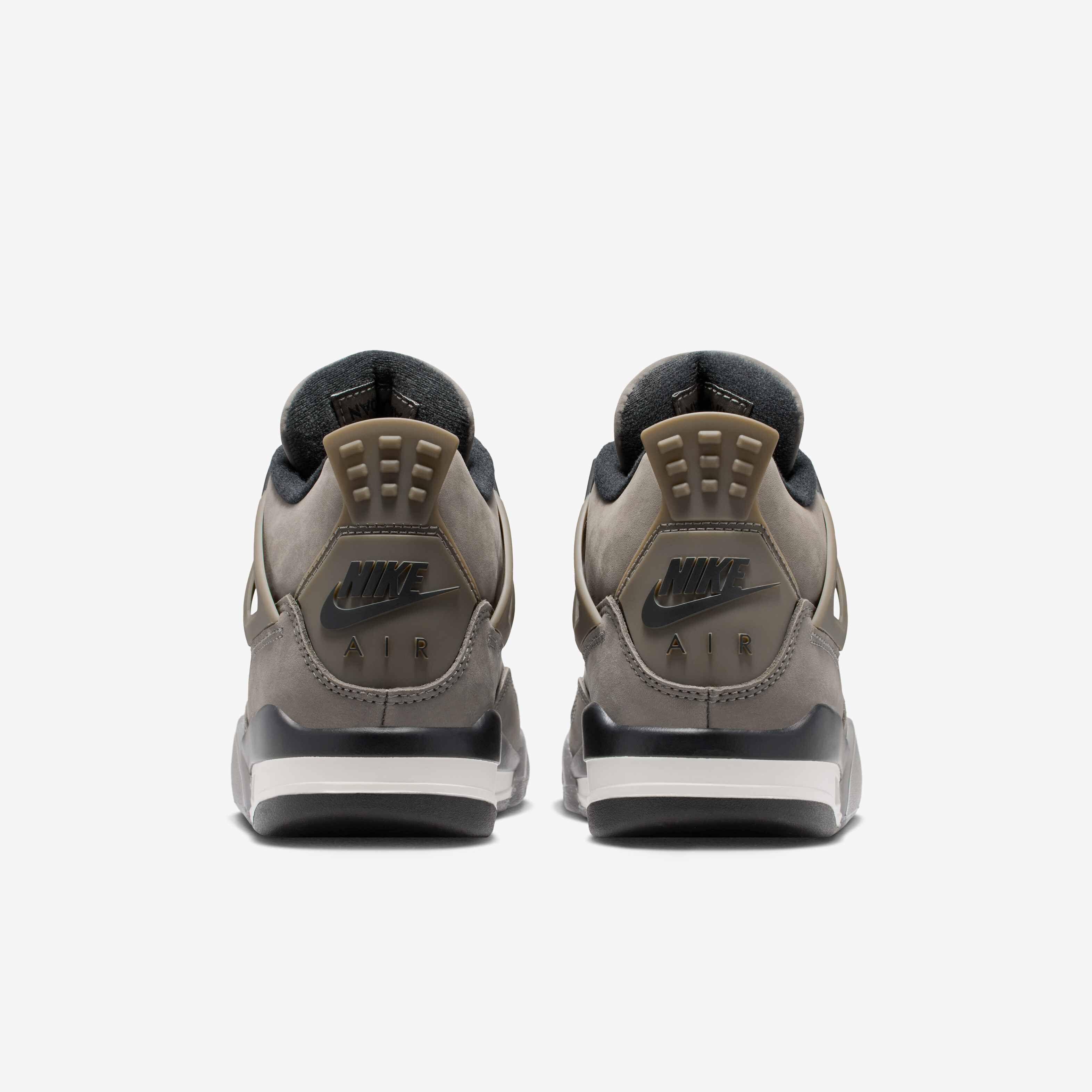 Air Jordan 4 Retro 'Black Cat' image number 5