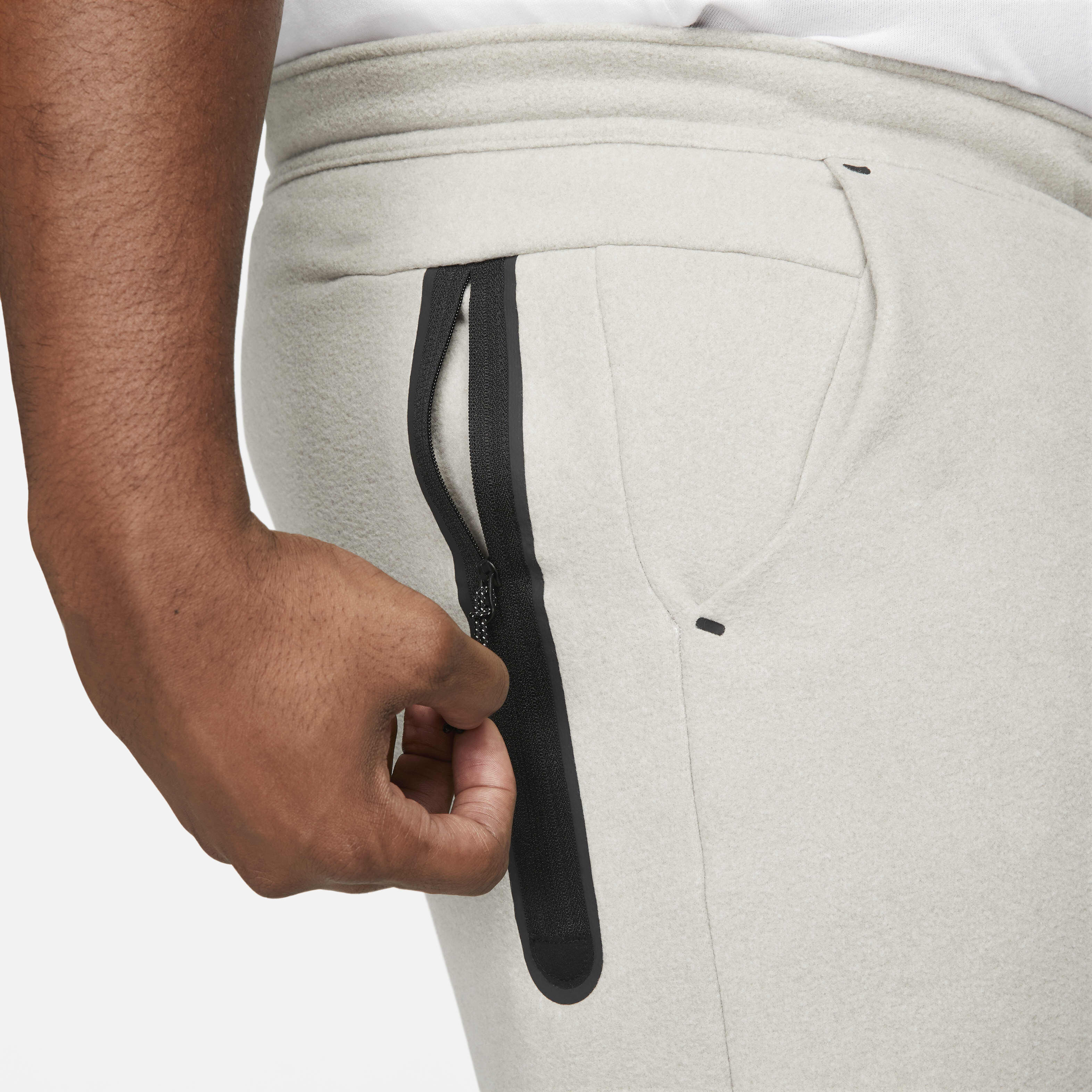 Nike Sportswear Tech Fleece image number 9