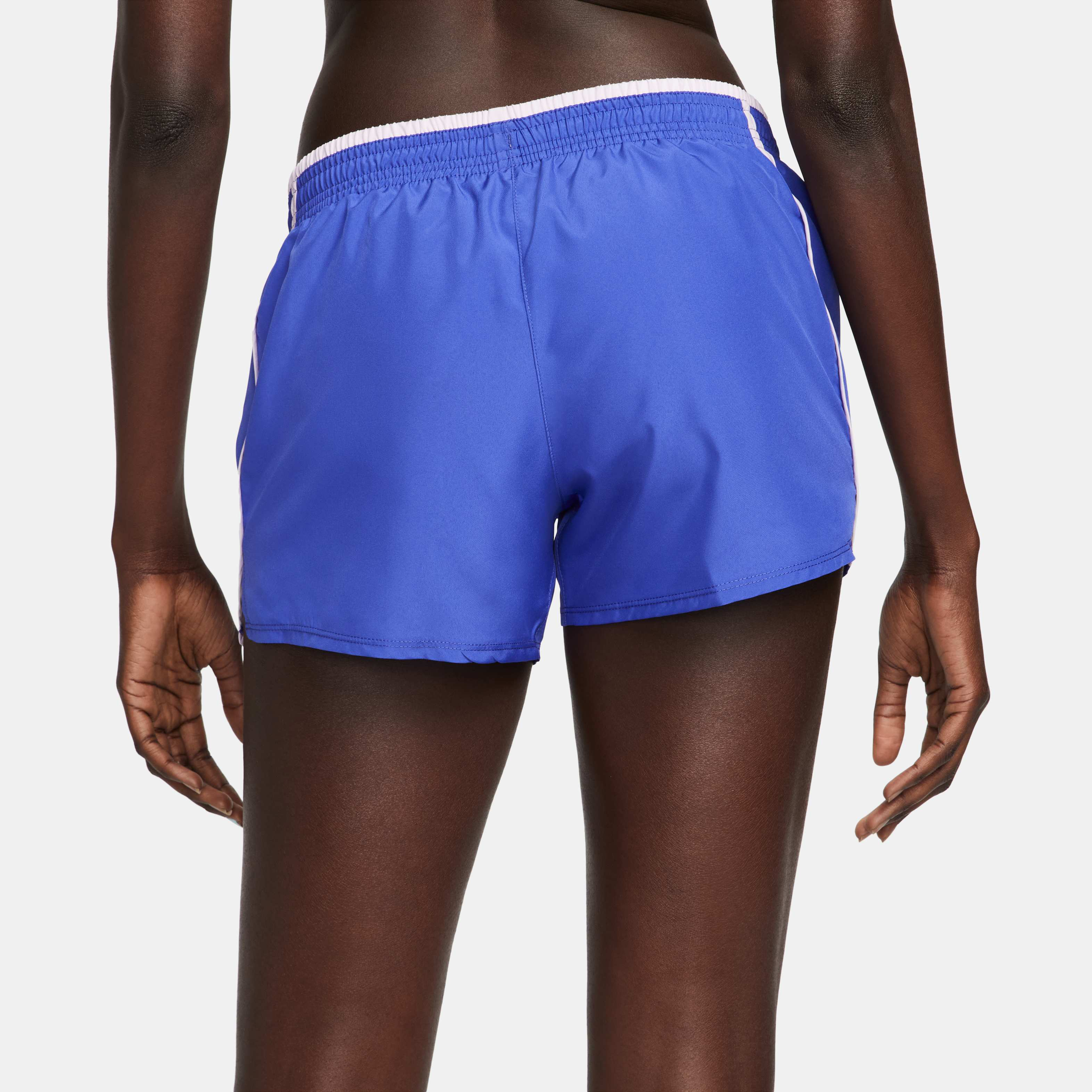 Nike Dri-FIT Swoosh Run image number 2