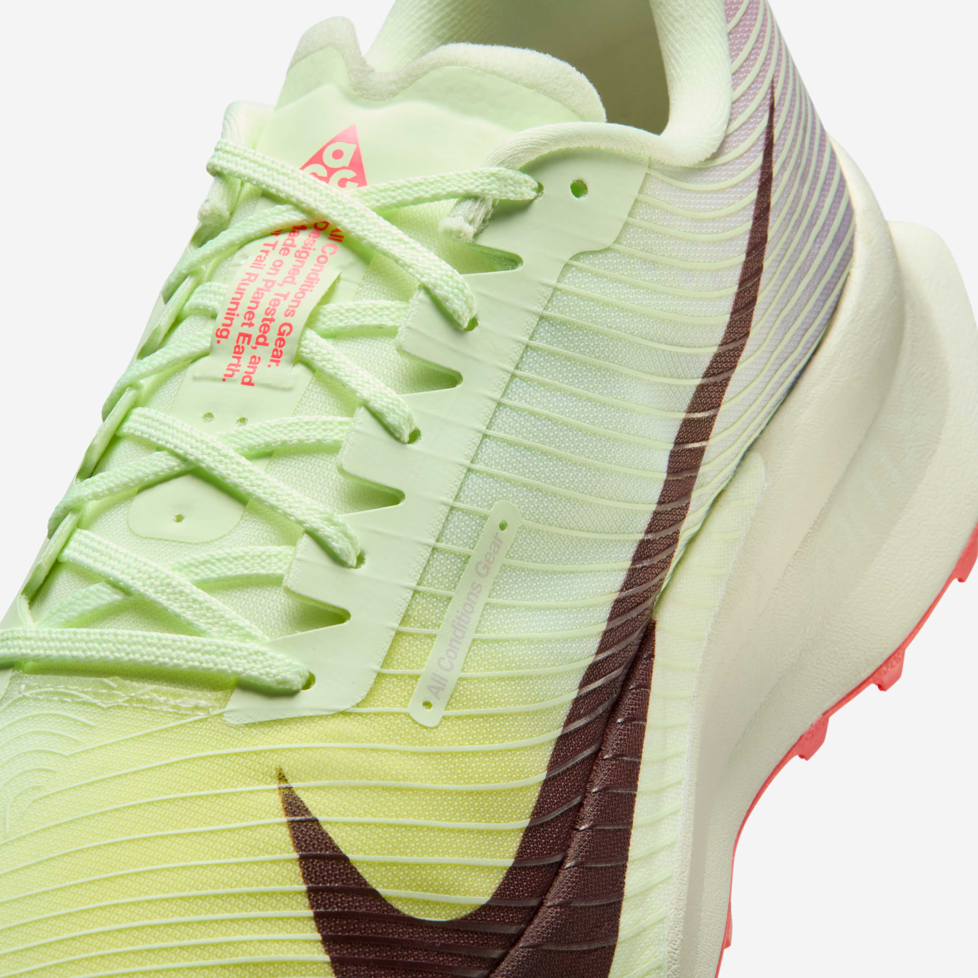 نايكي ACG ألترافلاي 2 image number 6