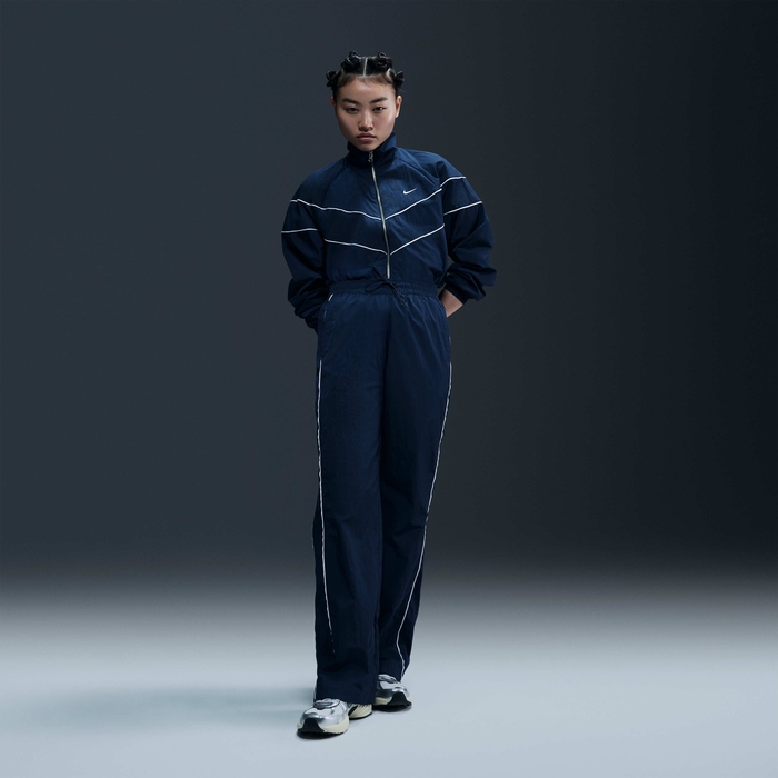 نايكي ويندرانر image number 3 نايكي ويندرانر image number 3