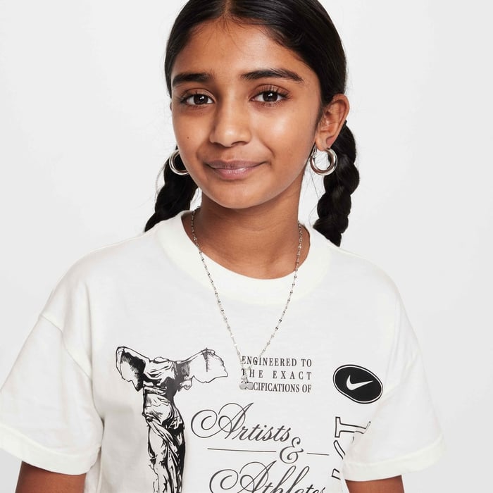 نايكي سبورتسوير image number 2 نايكي سبورتسوير image number 2