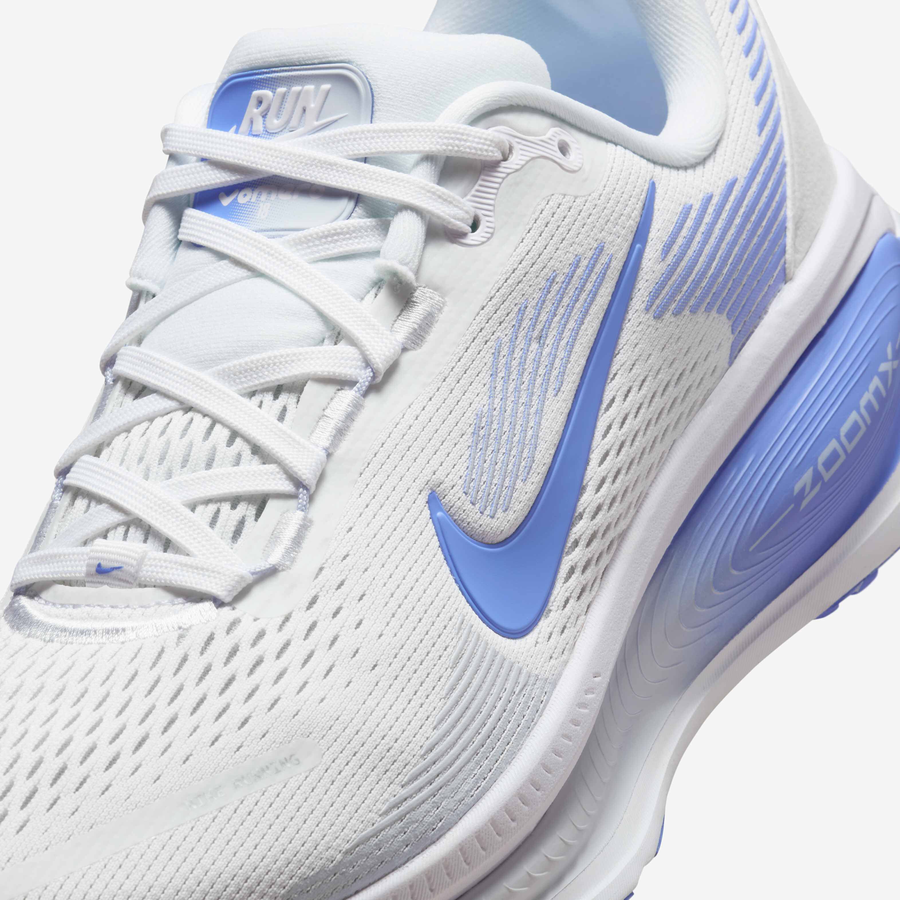 Nike Vomero 18 image number 6