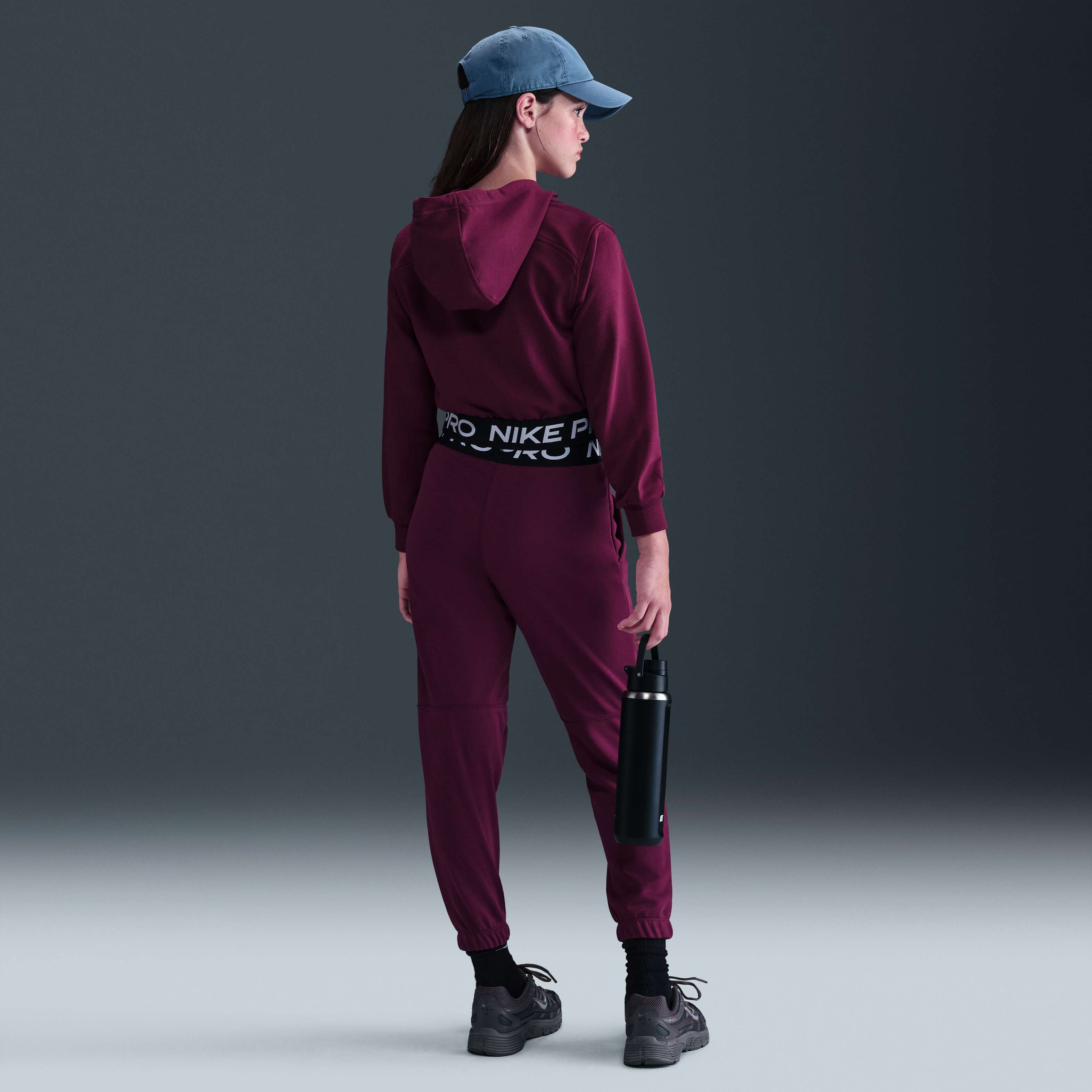 Nike Pro Fleece image number 4