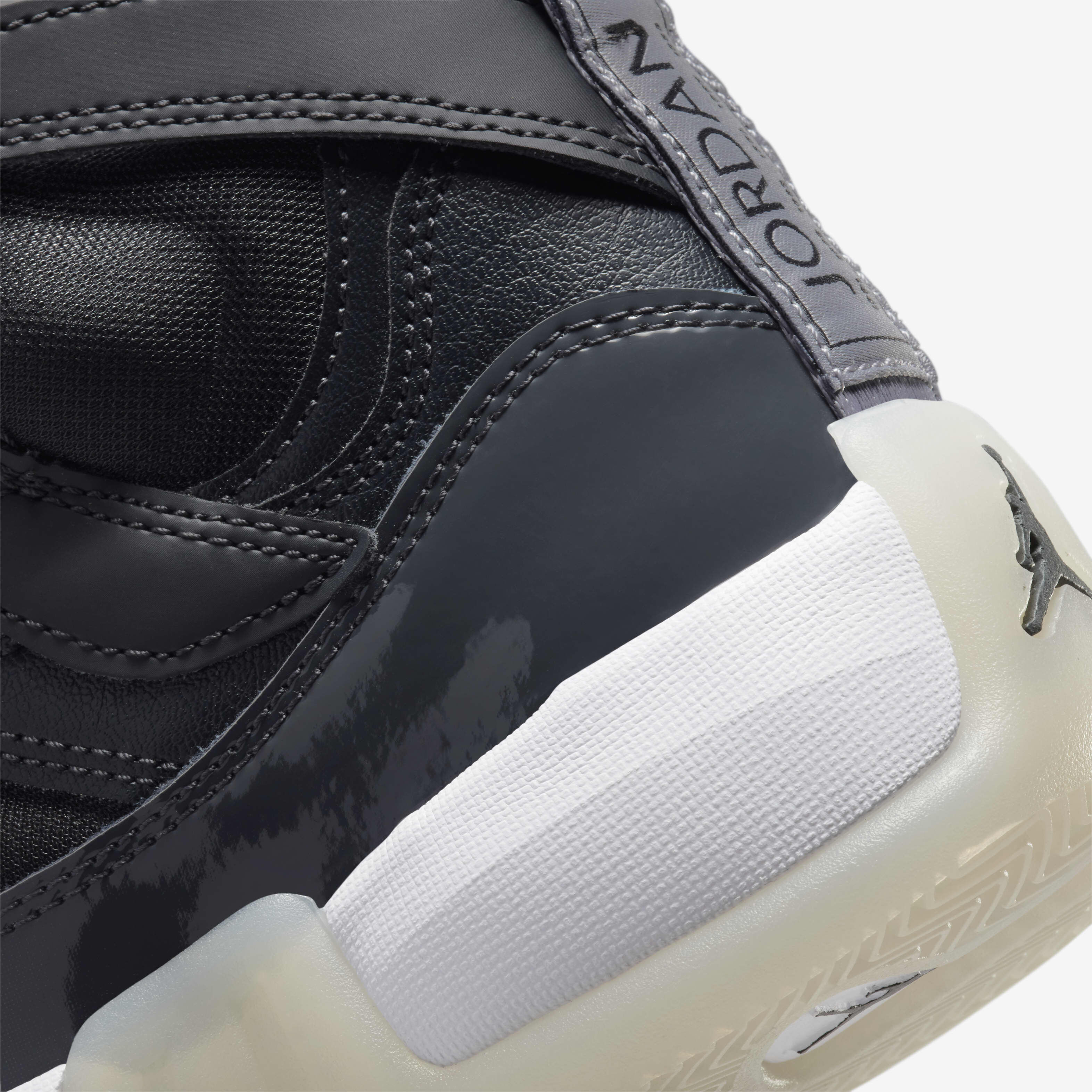 Jumpman Two Trey image number 7