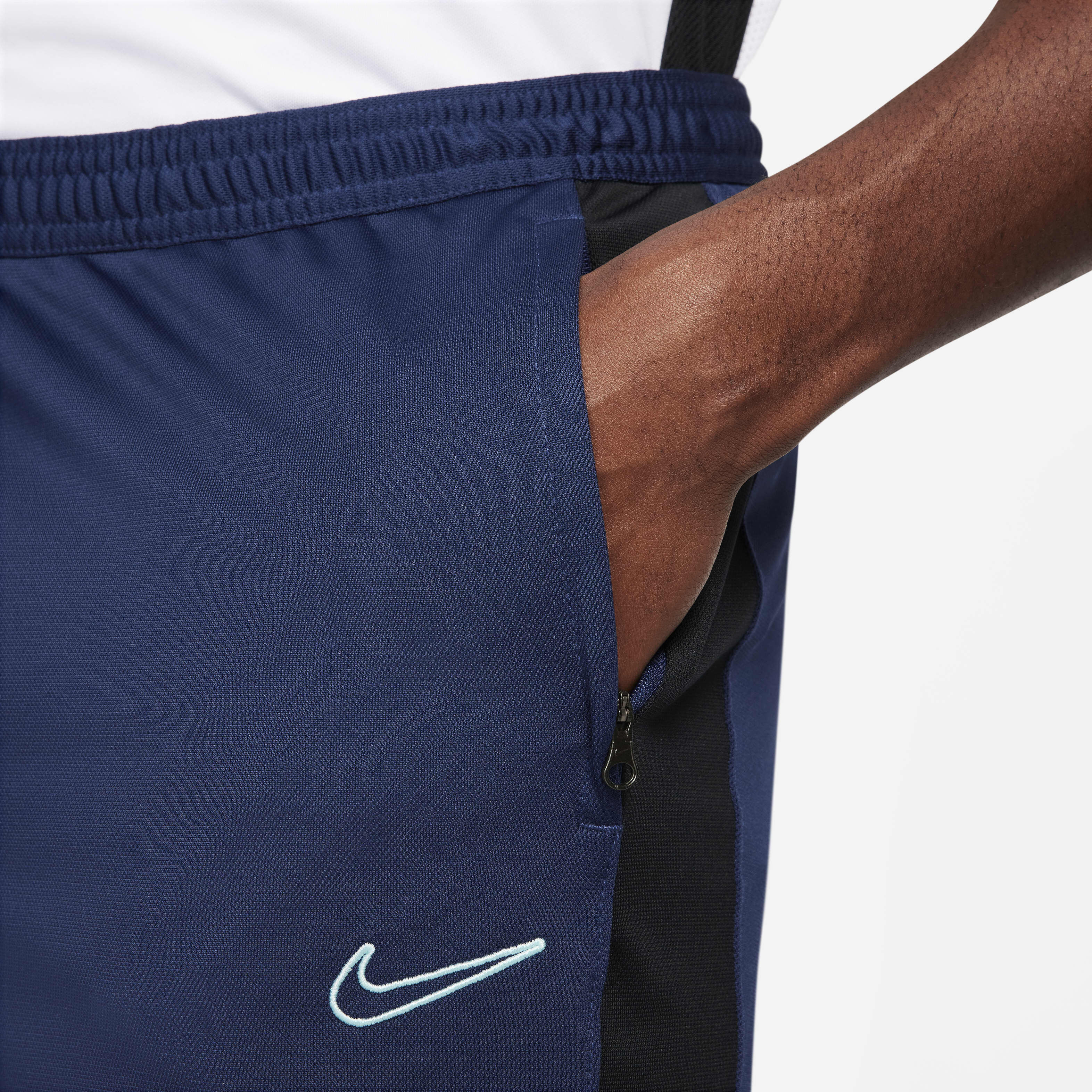 Nike Academy image number 5