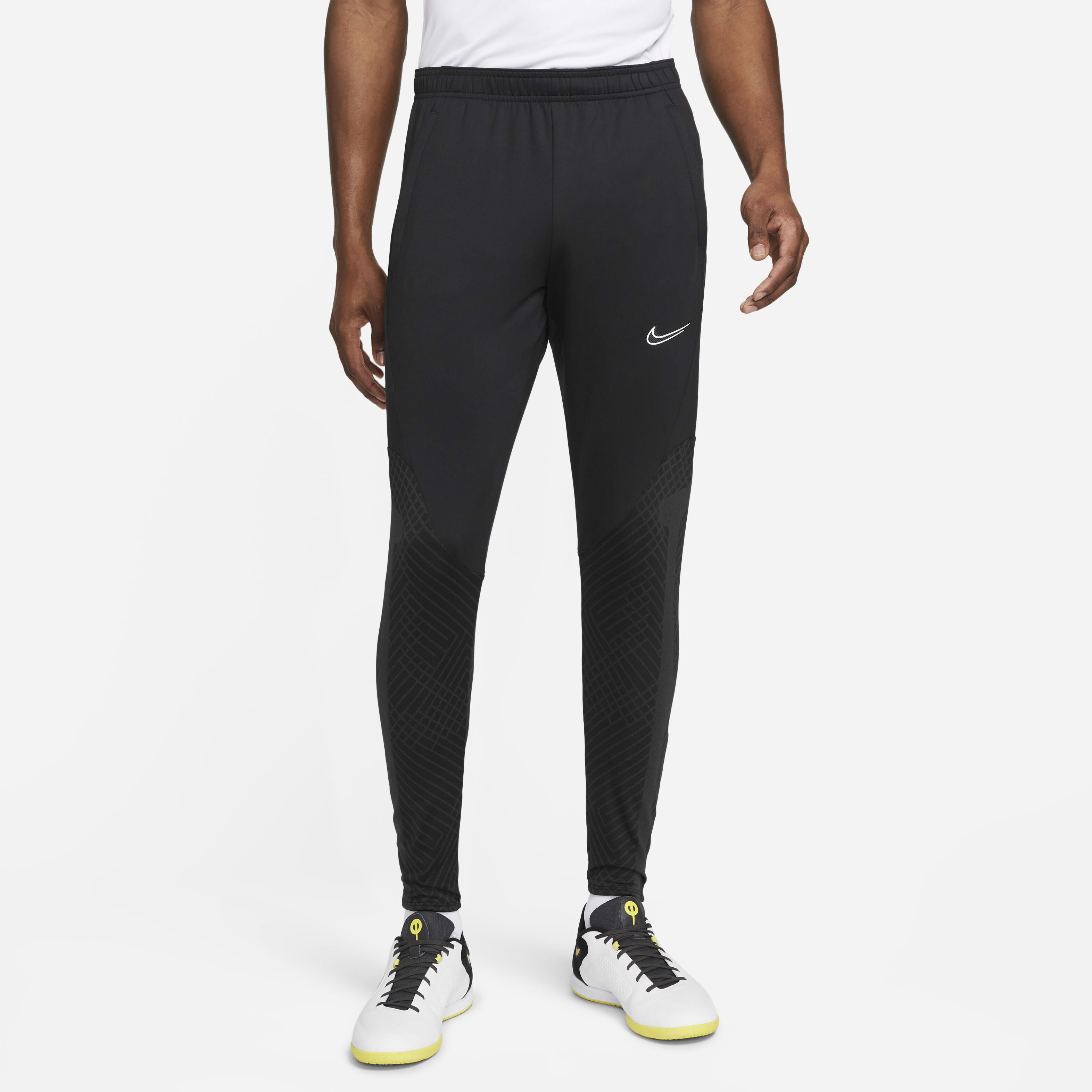 Nike Dri-FIT Strike image number 0