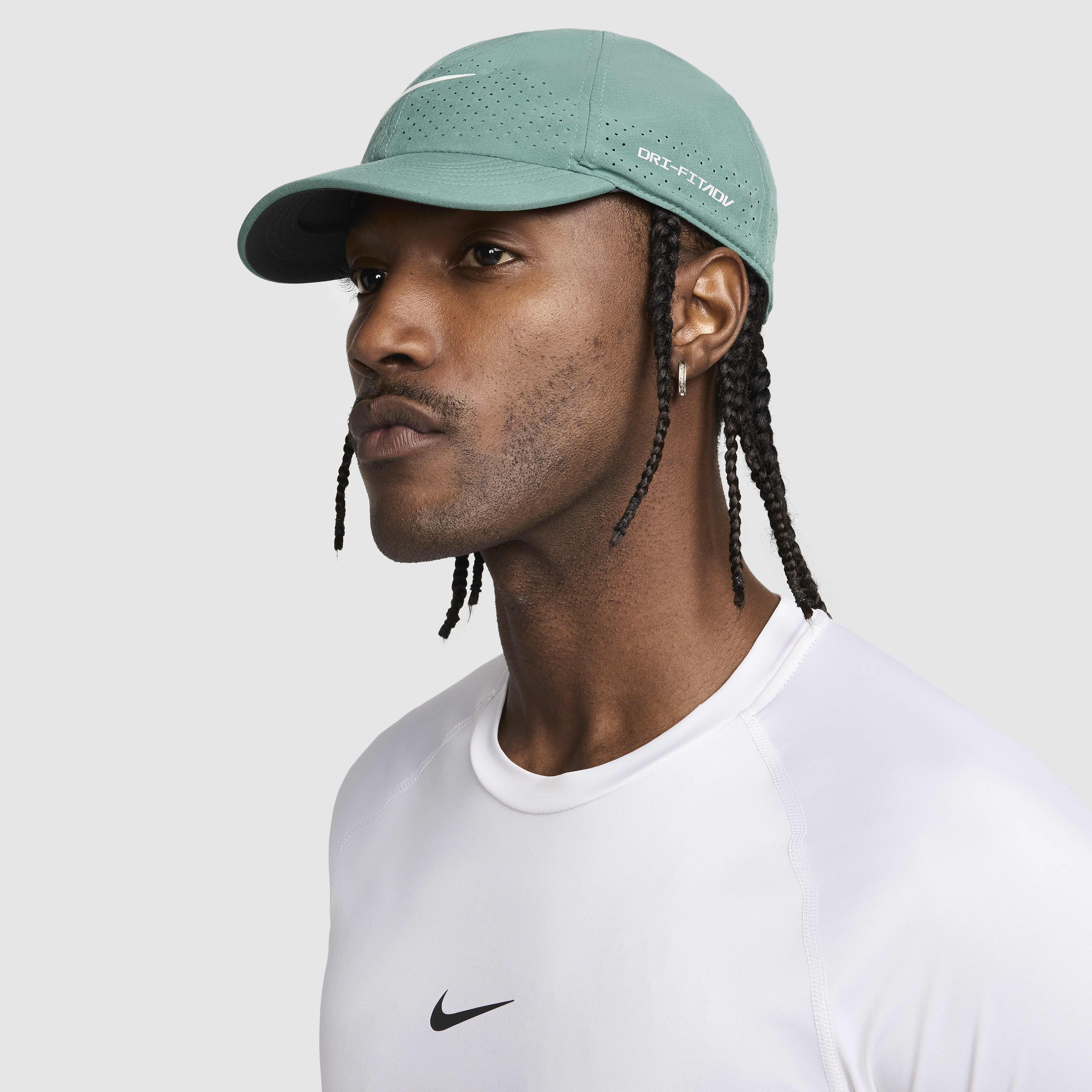Nike Dri-FIT ADV Club image number 3