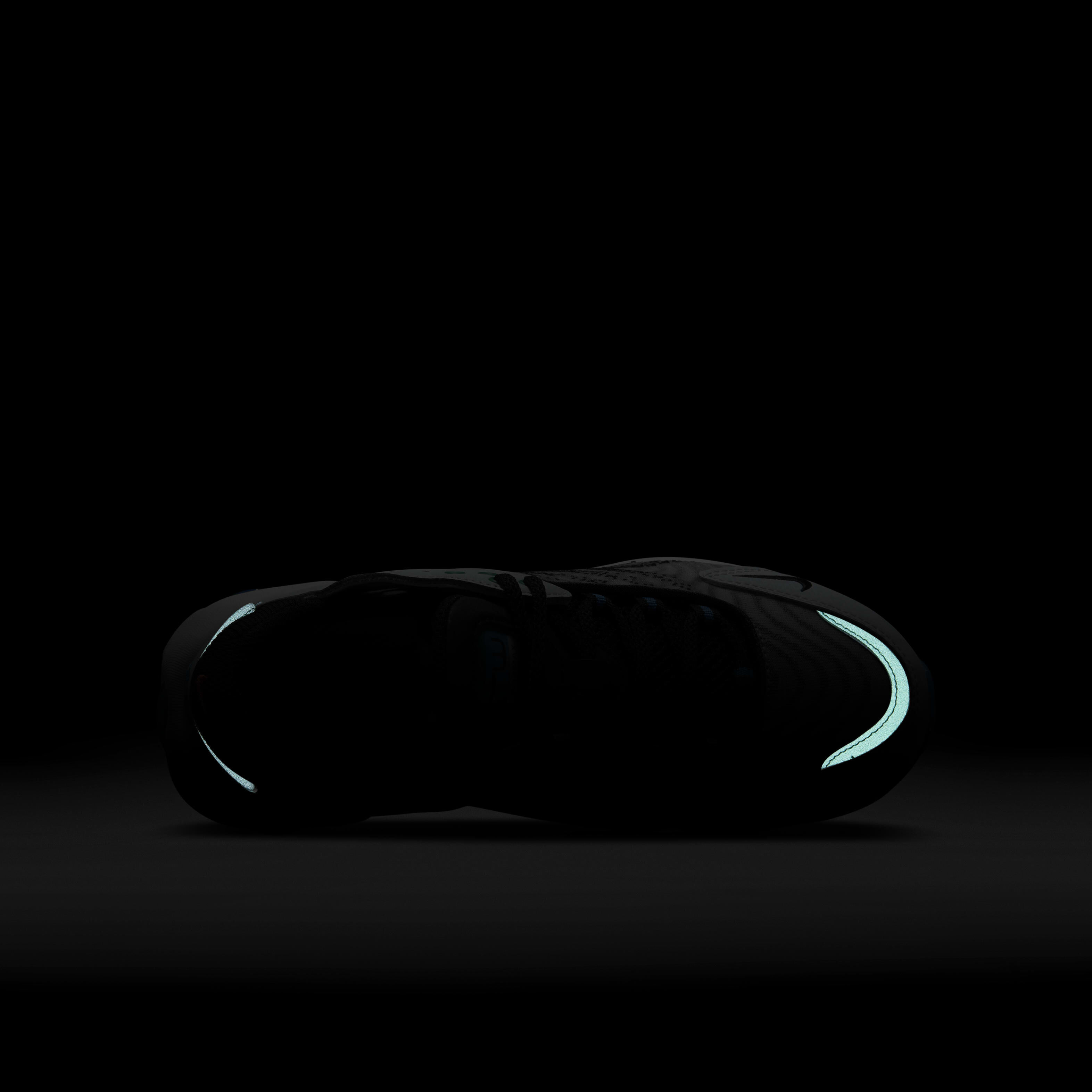 Nike Air Max TW image number 8