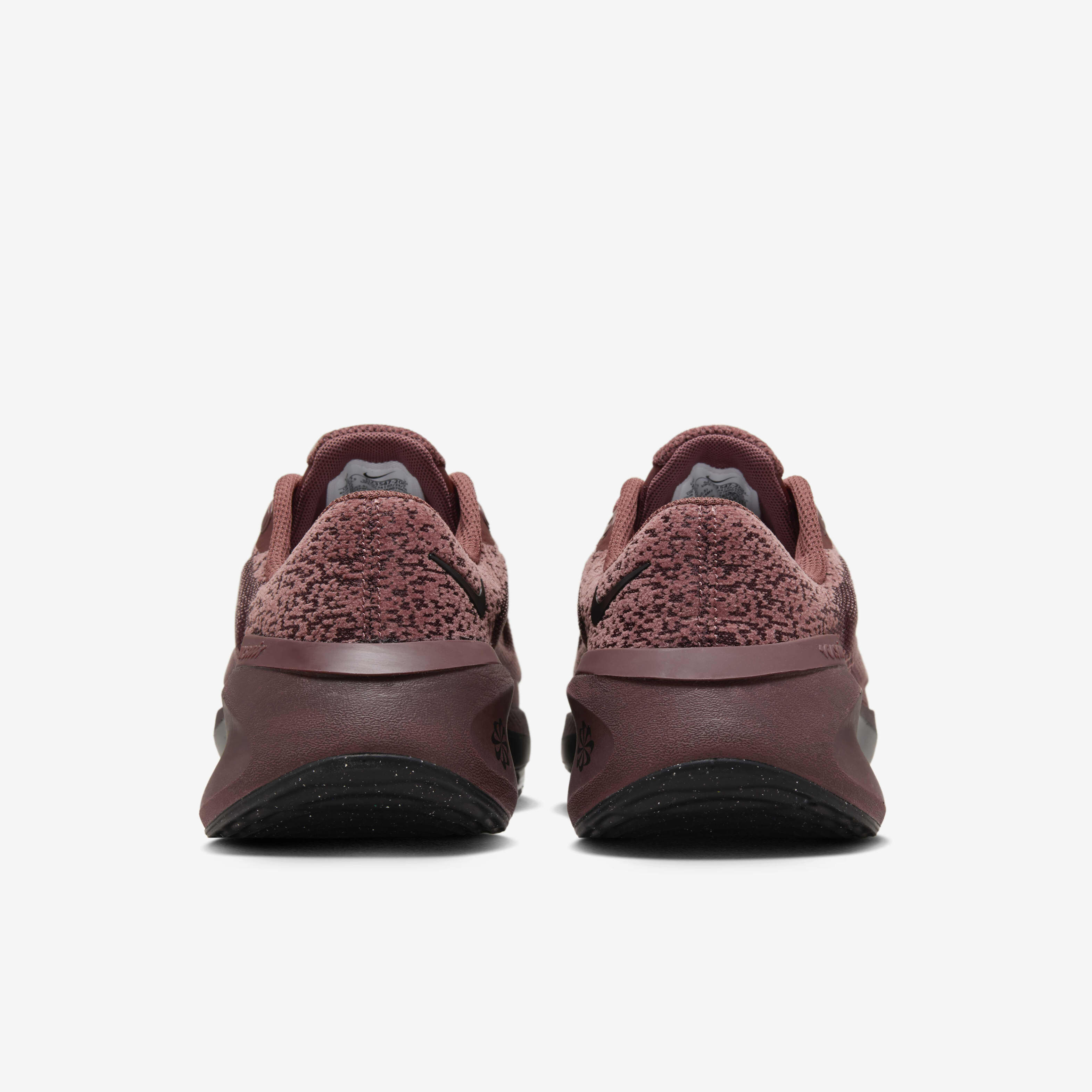 Buy Nike Versair Women s Workout Shoes Red Sepia Burgundy Crush Black Nike Saudi Official
