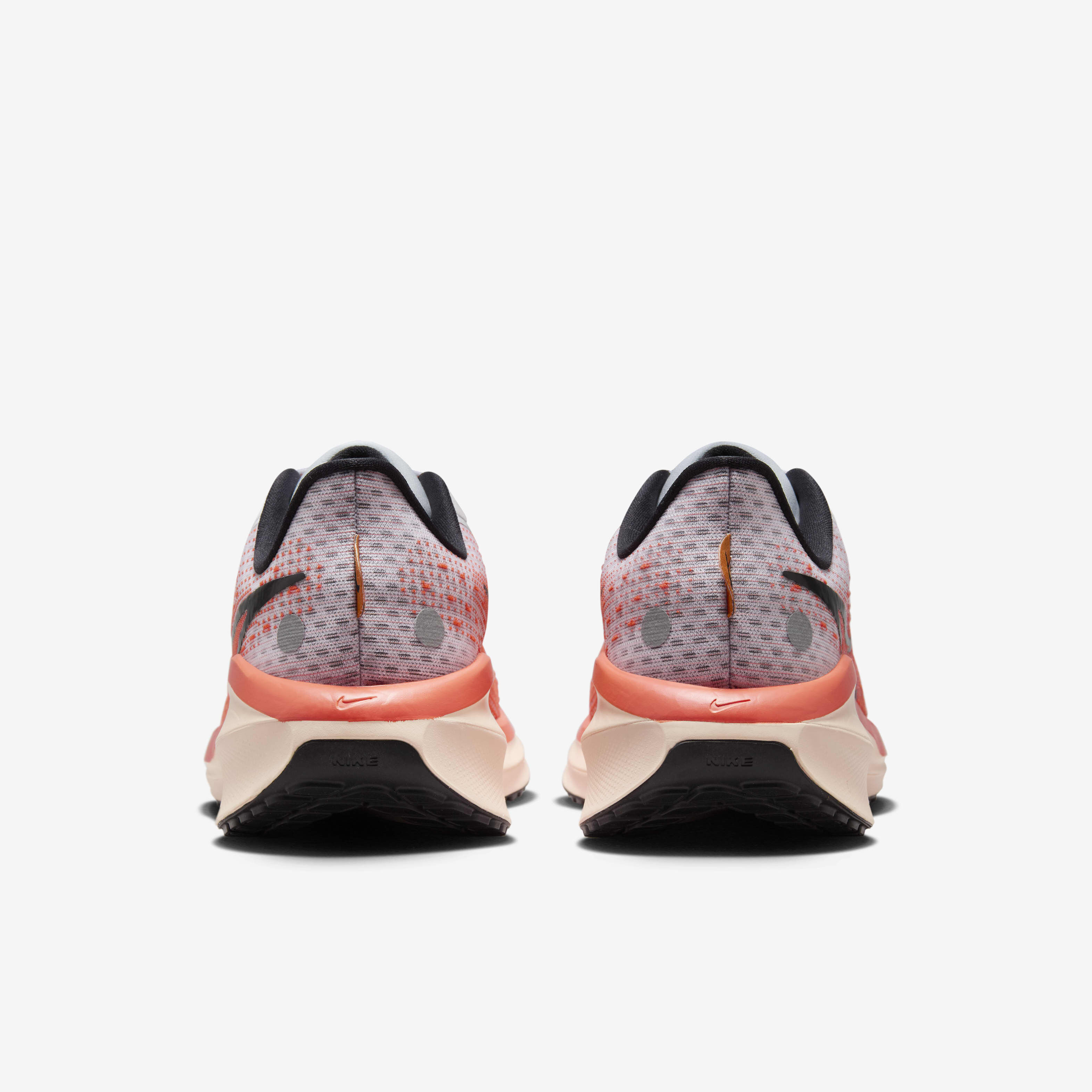 Buy Nike Vomero 17 Women s Road Running Shoes Nike Saudi Official