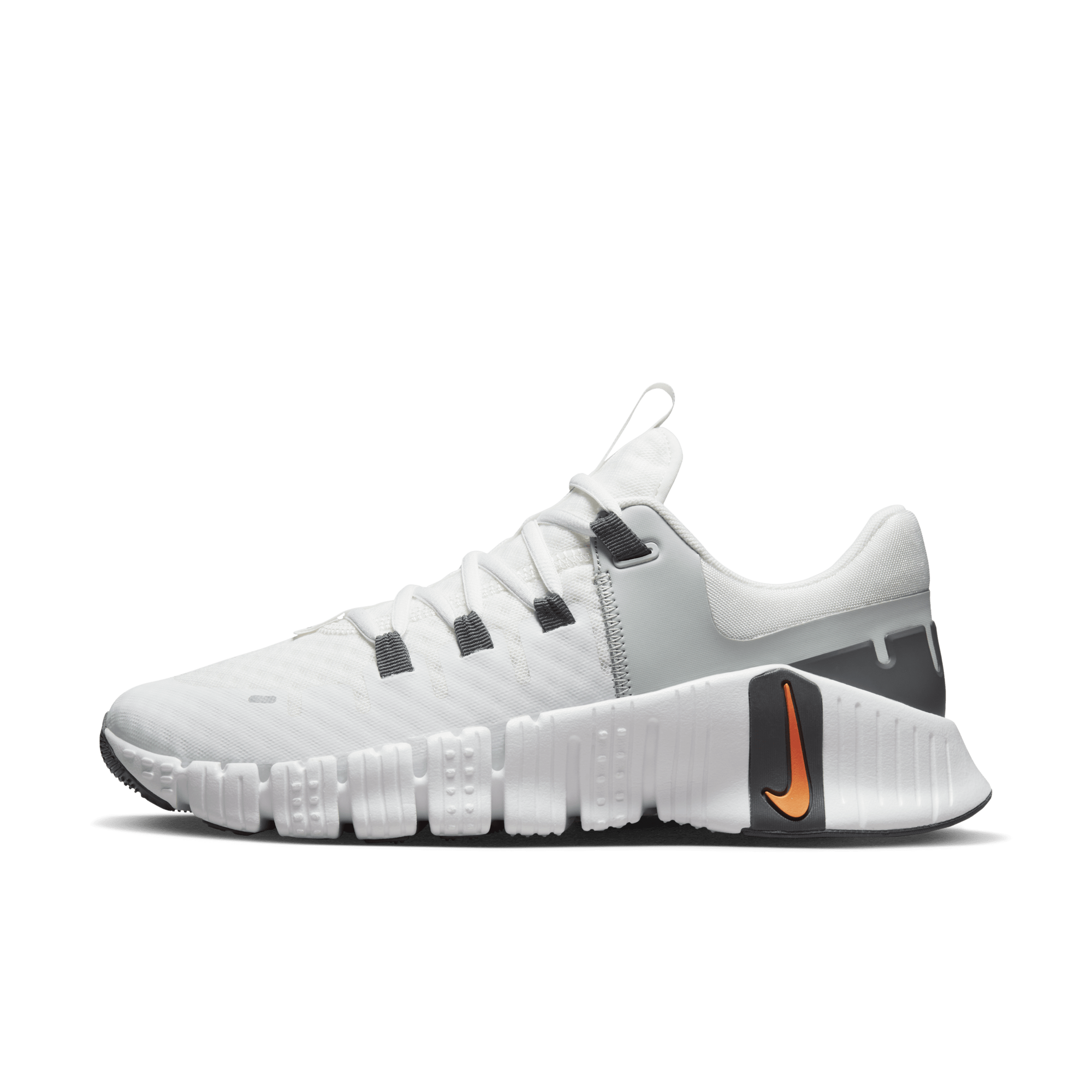 Nike metcon 5 white top and black