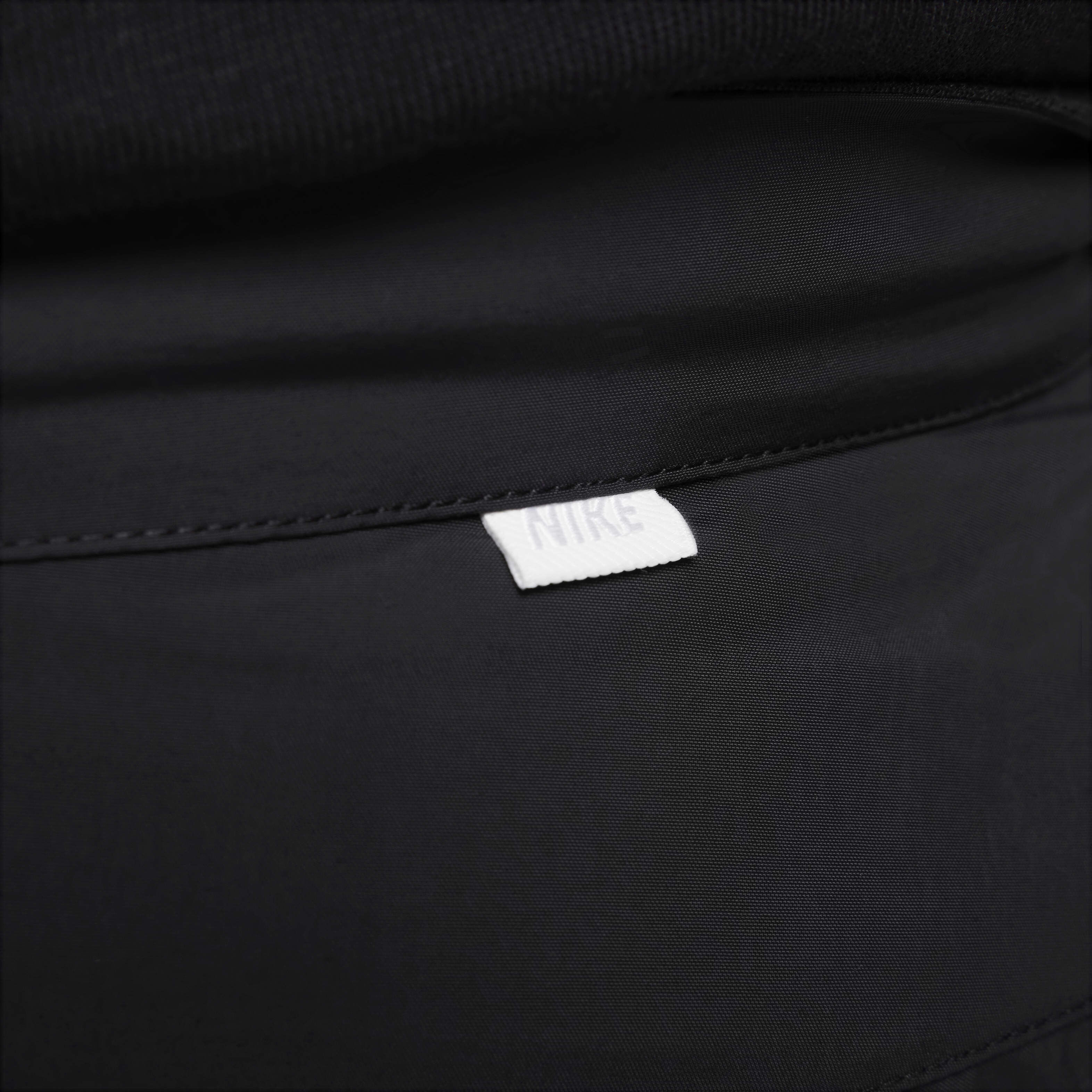 Nike Sportswear Style Essentials image number 12