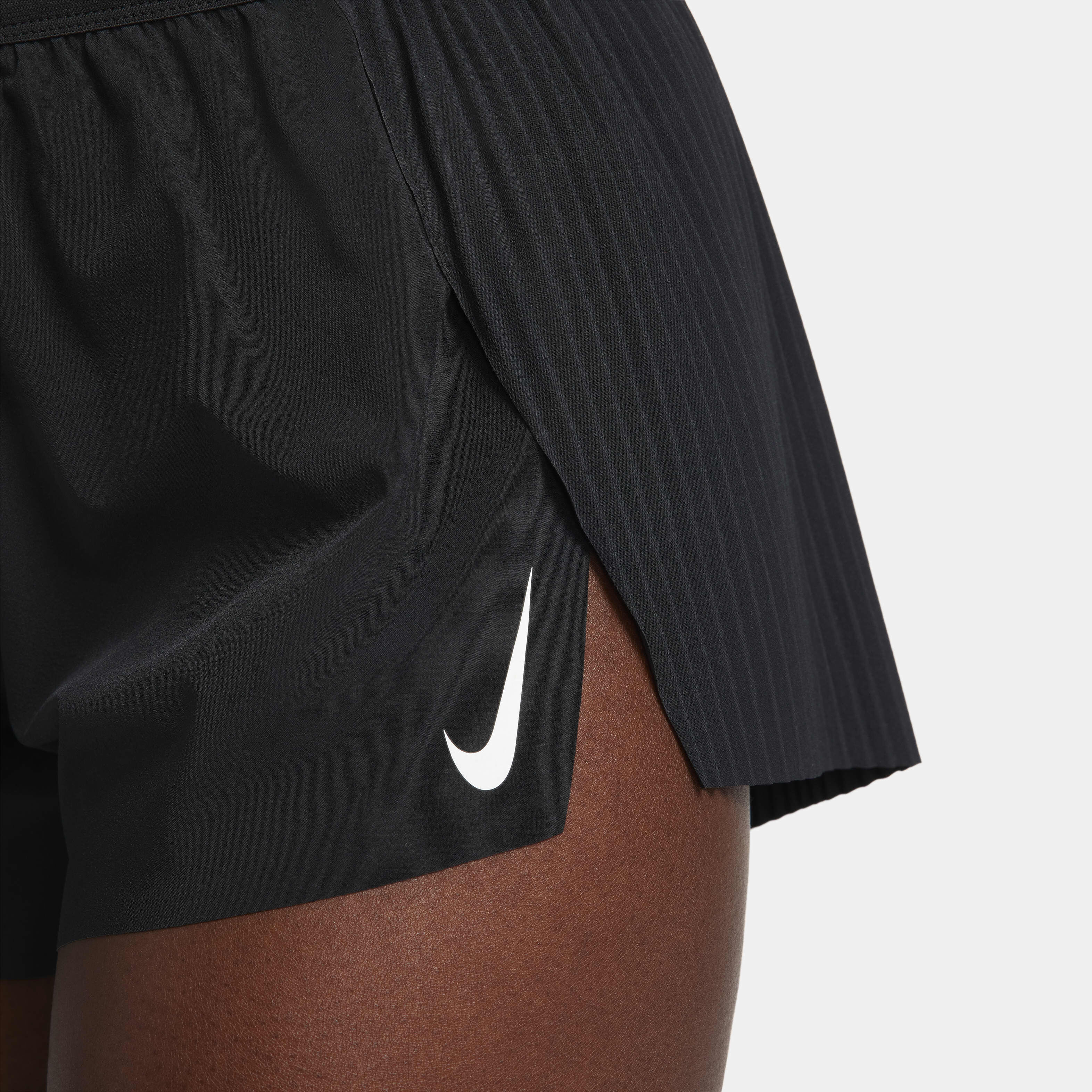 Nike aeroswift logo shop