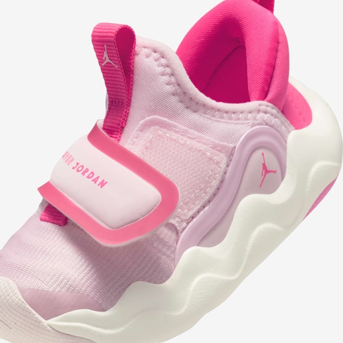 Pink Foam Foam Release Dates 2021 Girl Retro Jordan Release Dates