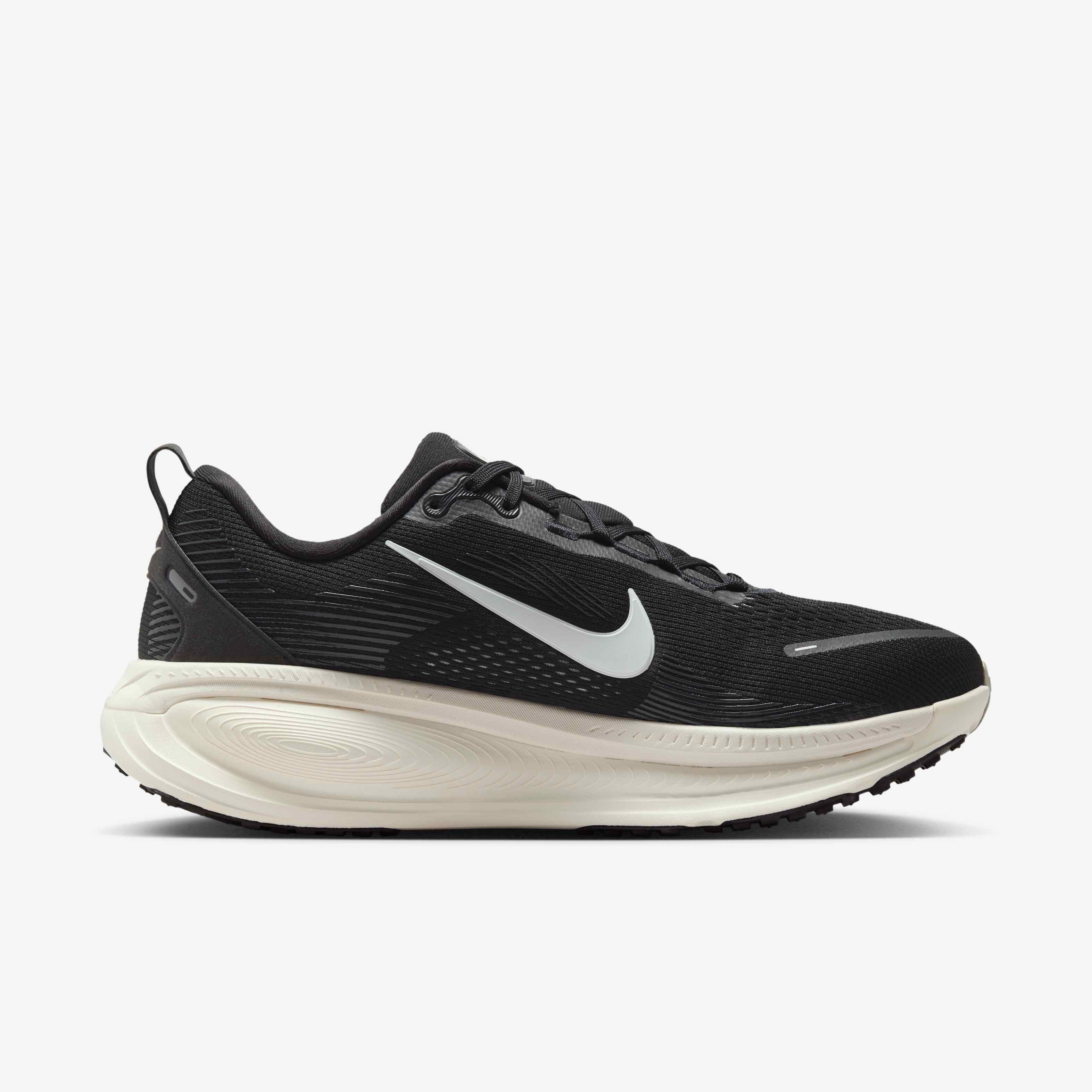 Nike Vomero 18 image number 2