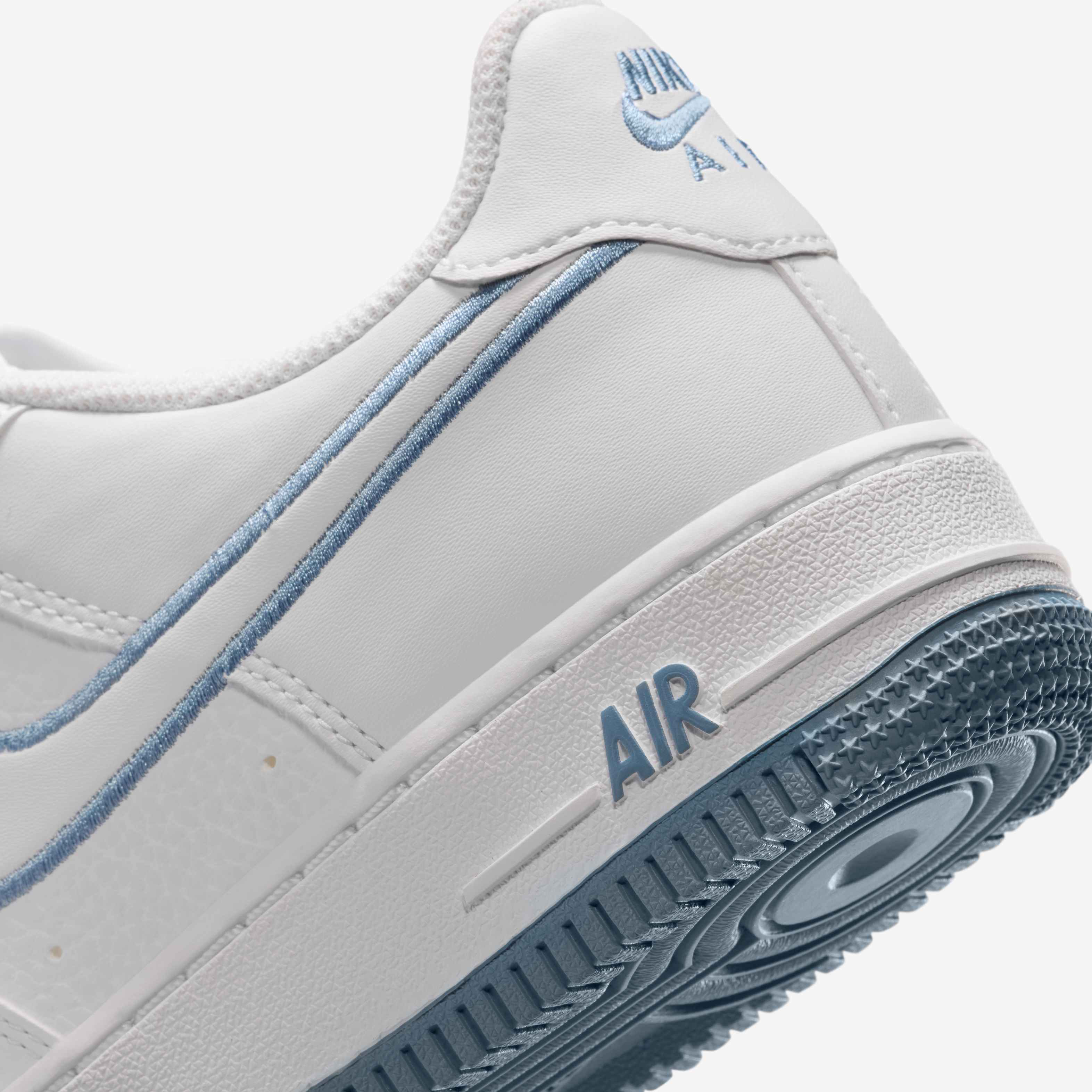 نايكي اير فورس 1 image number 7