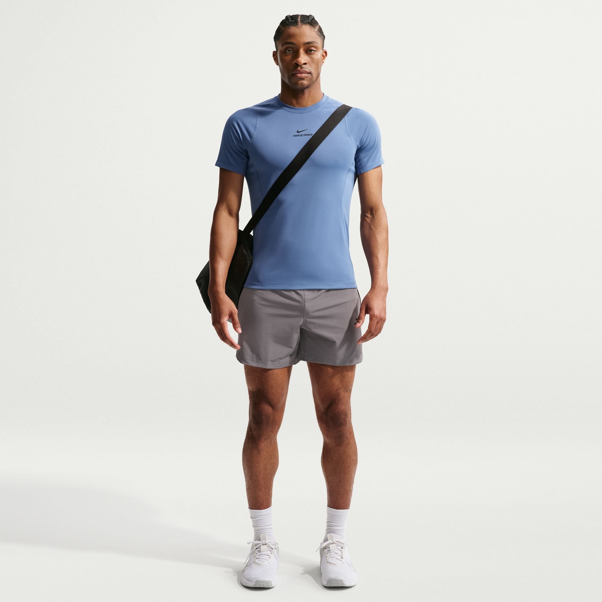 Nike Pro Training image number 0