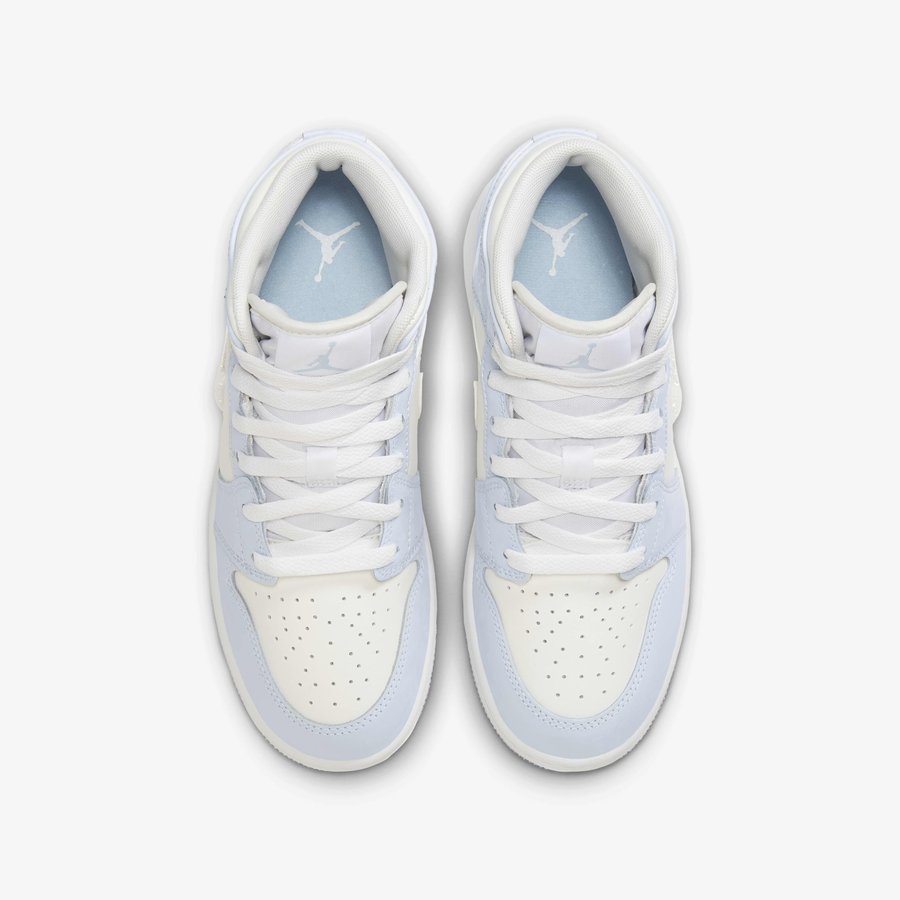 Air Jordan 1 Mid SE image number 3