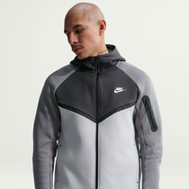 Nike Tech