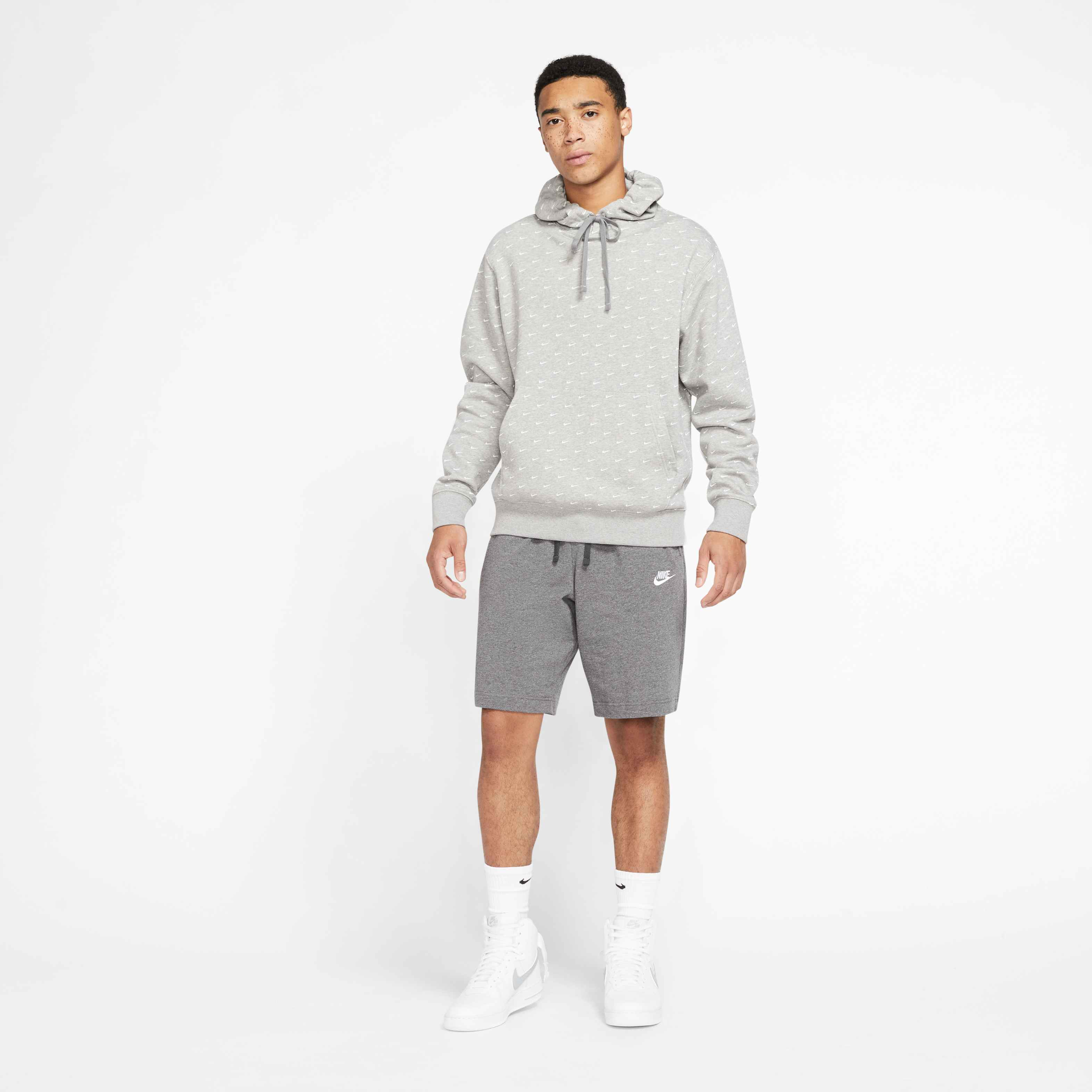 Nike Sportswear Club image number 5