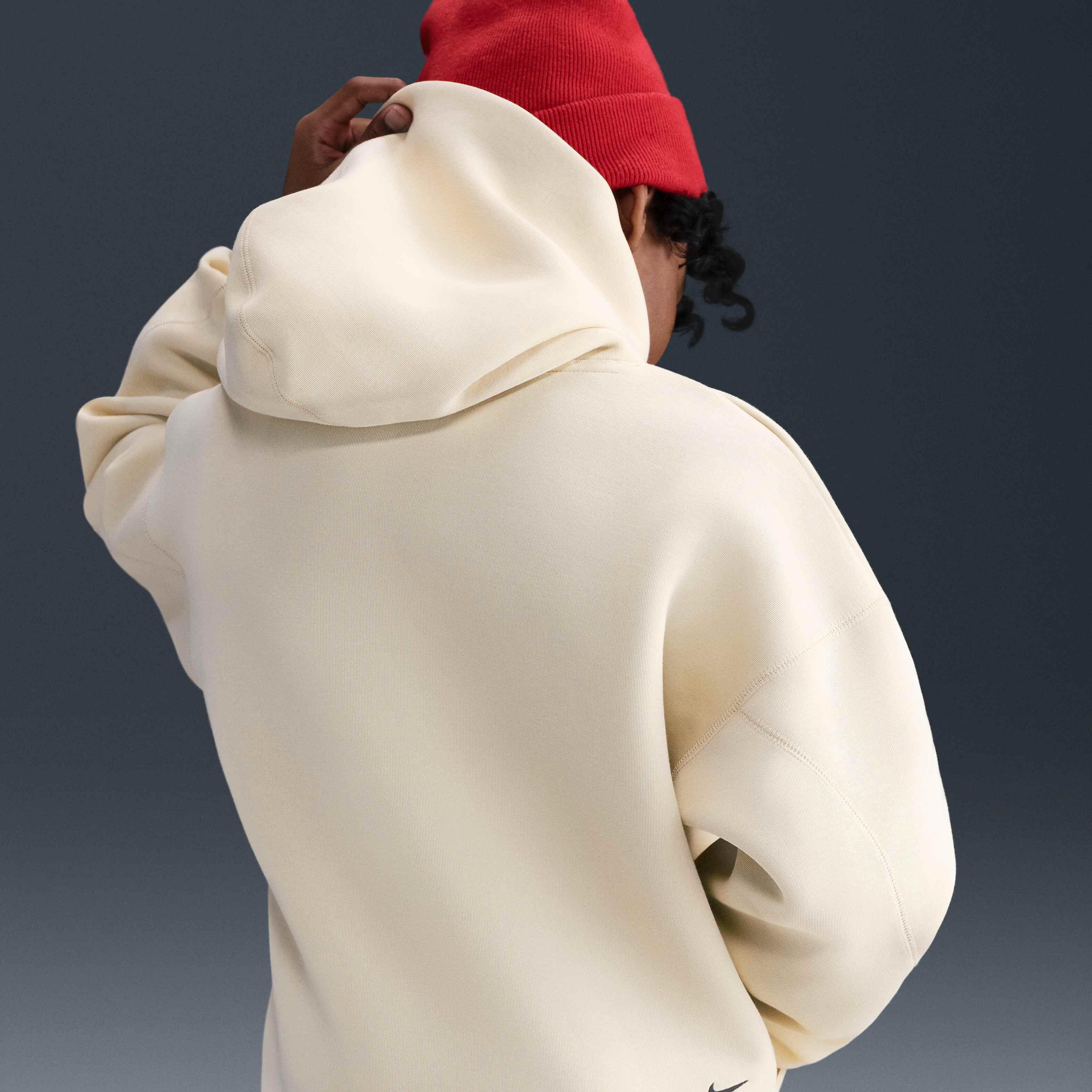 نايكي سبورتسوير تك فليس image number 1