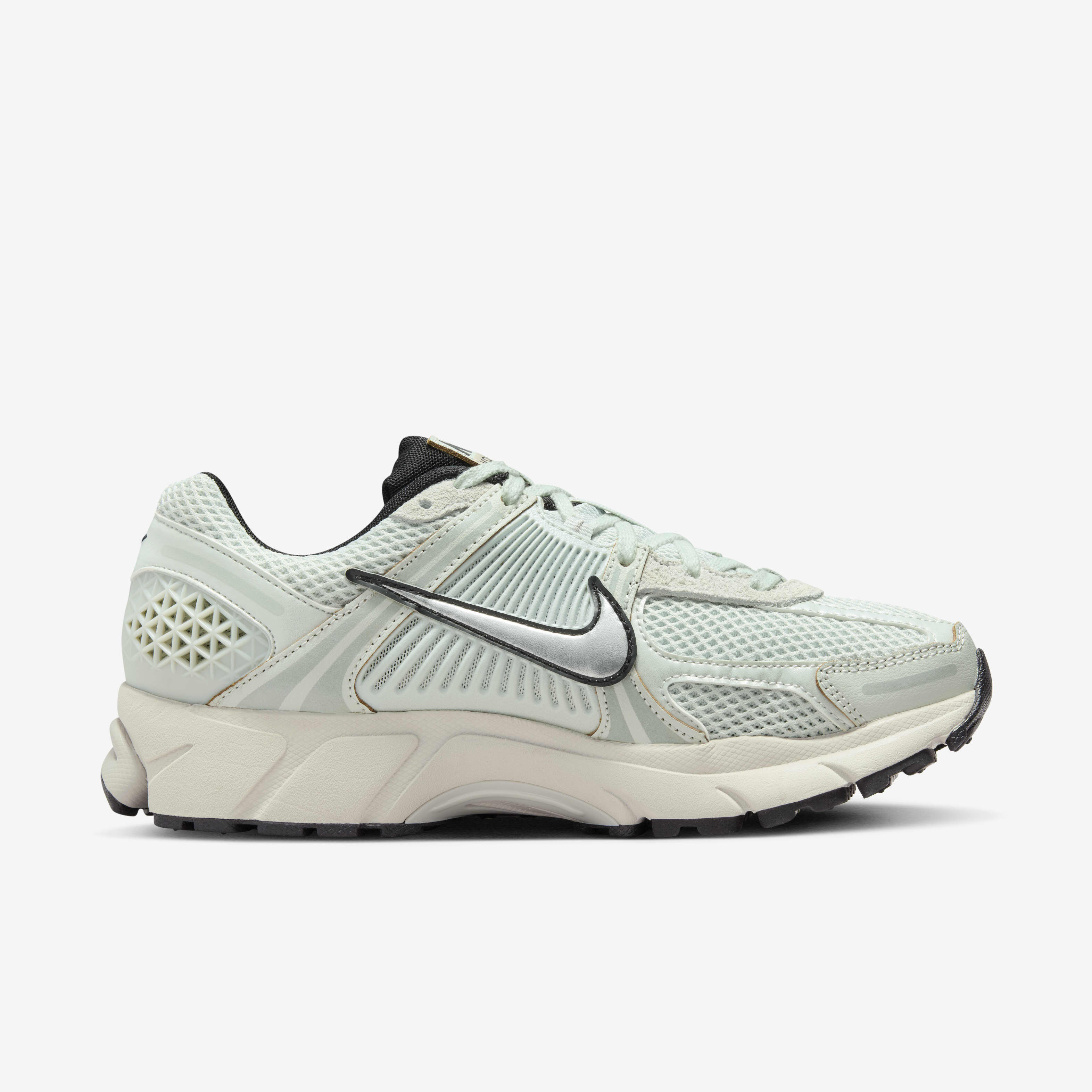 Nike Zoom Vomero 5 image number 2