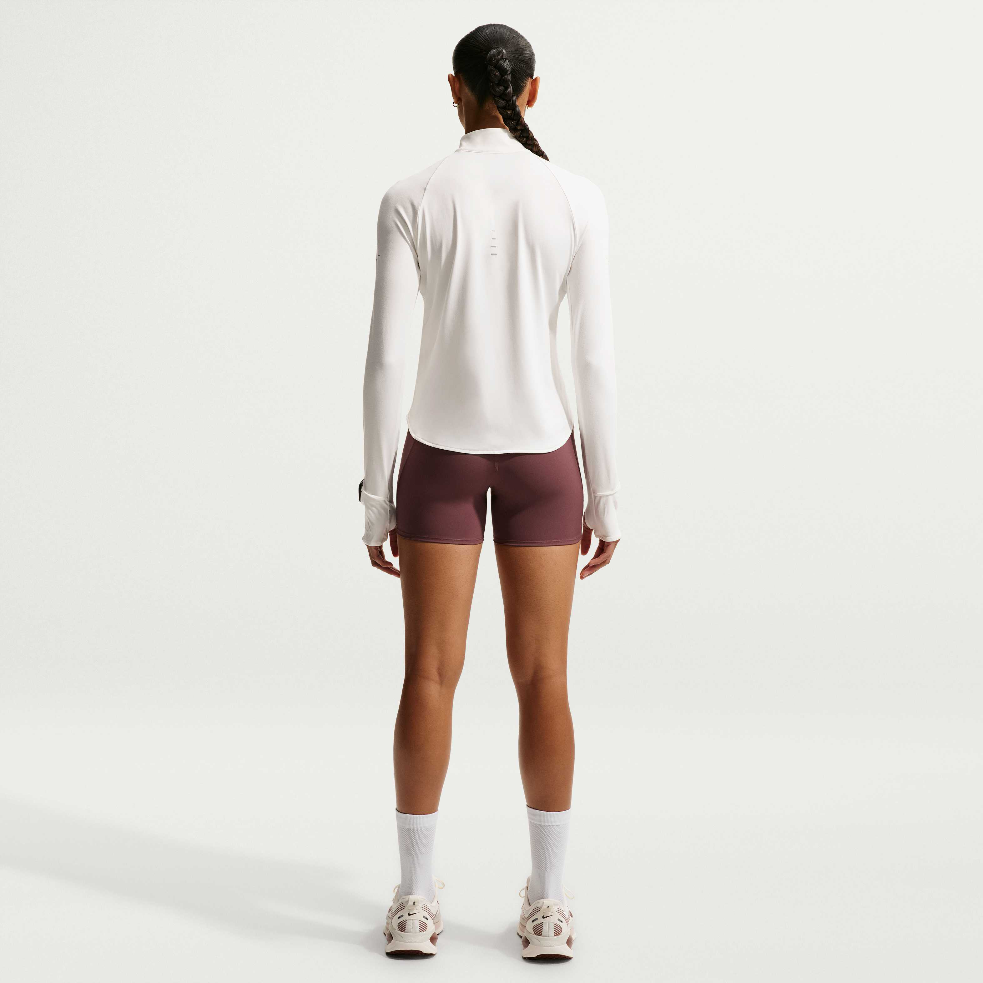 Nike Swift image number 4