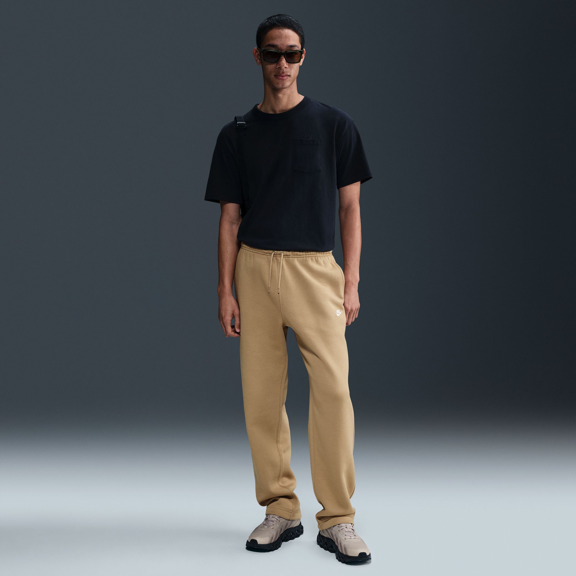 Nike Club image number 3
