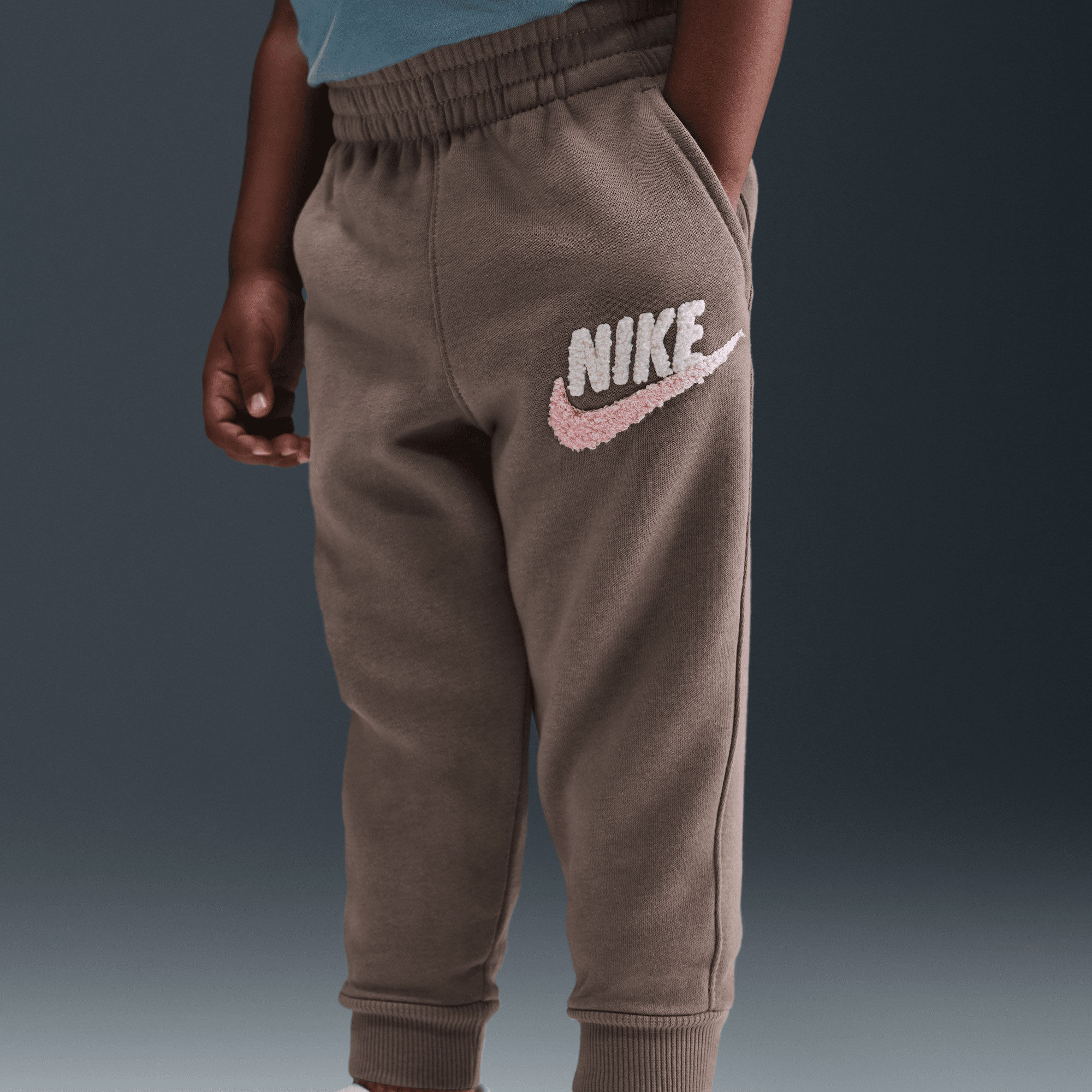 Nike Club image number 7