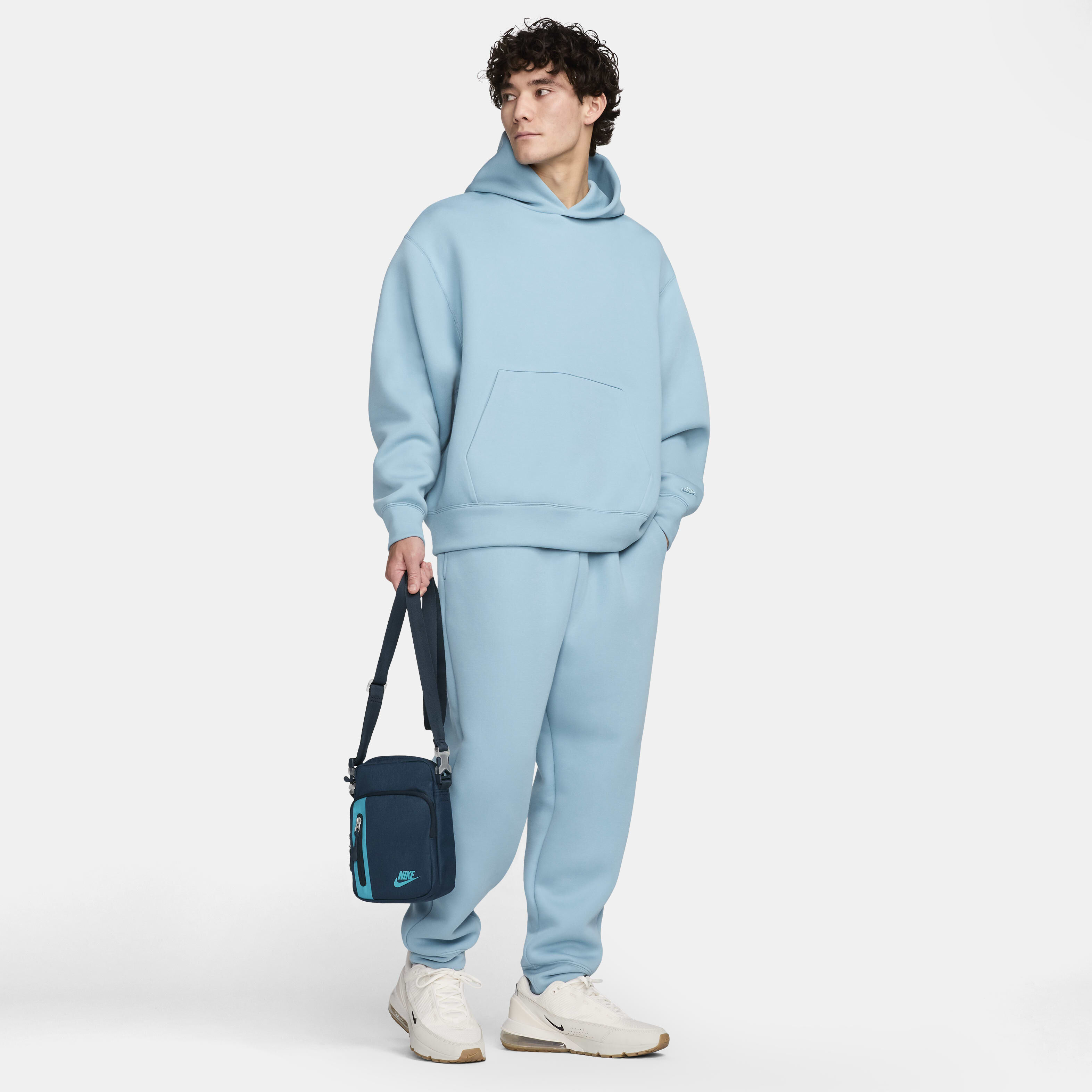 Nike Premium image number 9