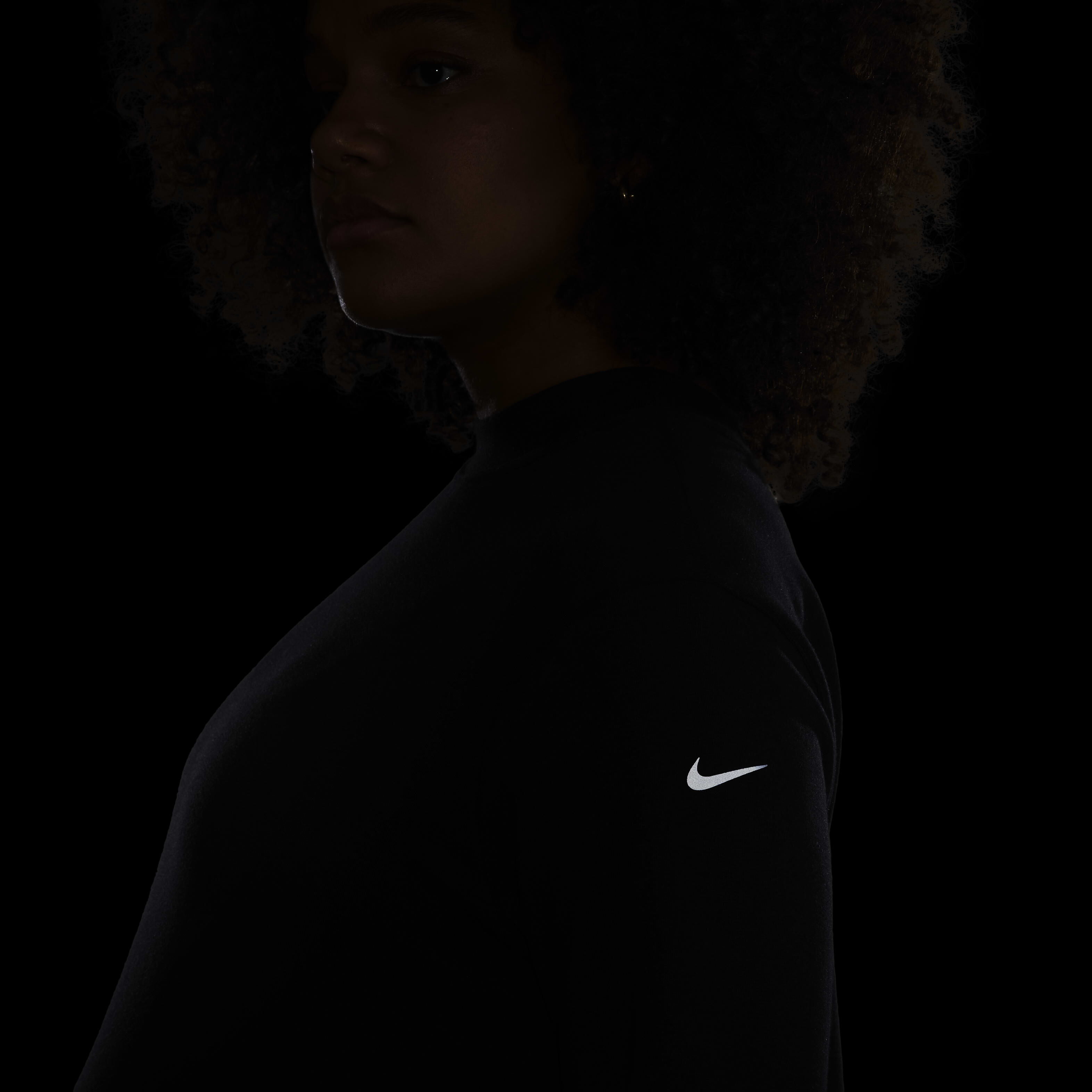 Nike (M) One image number 8
