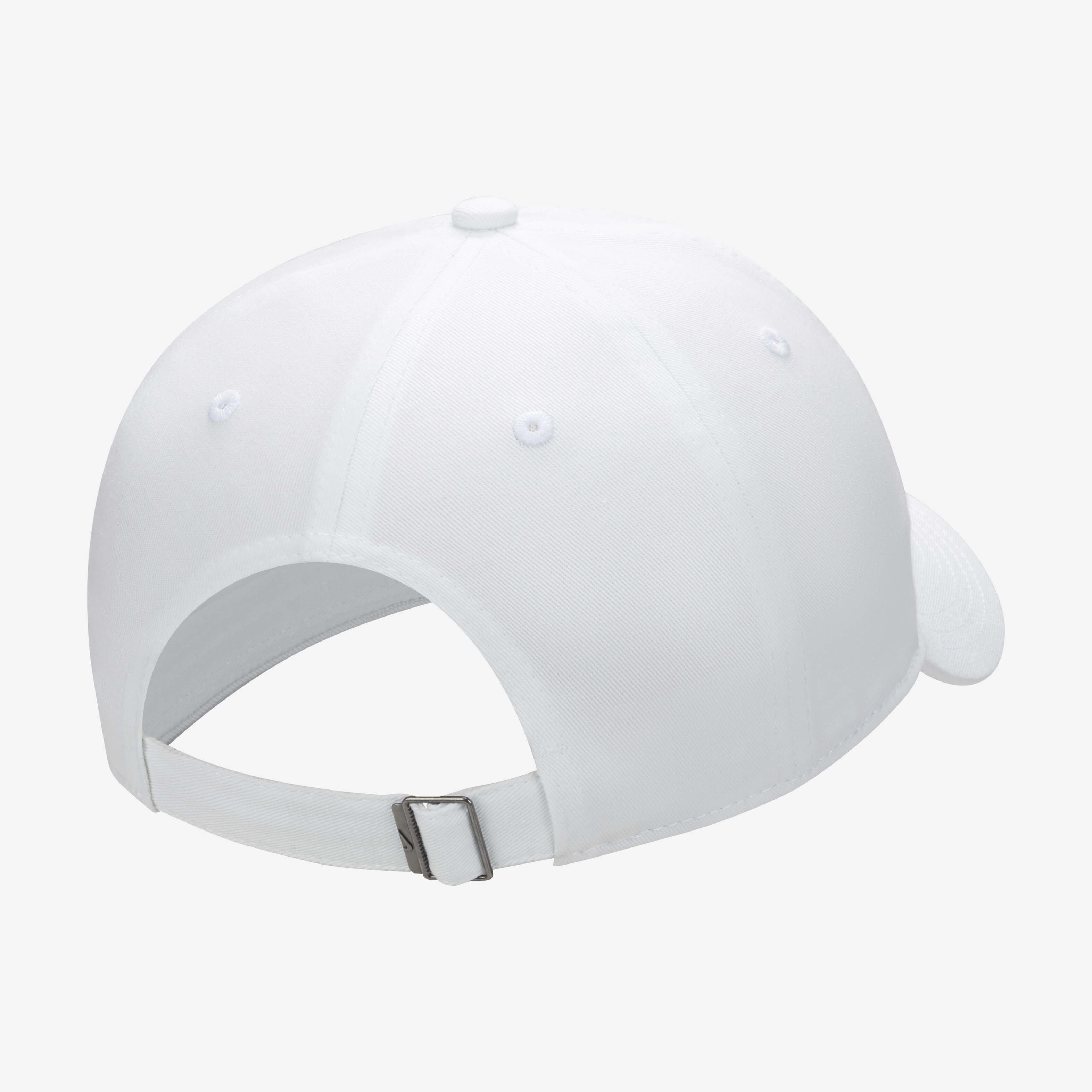 نايكي كلوب image number 1