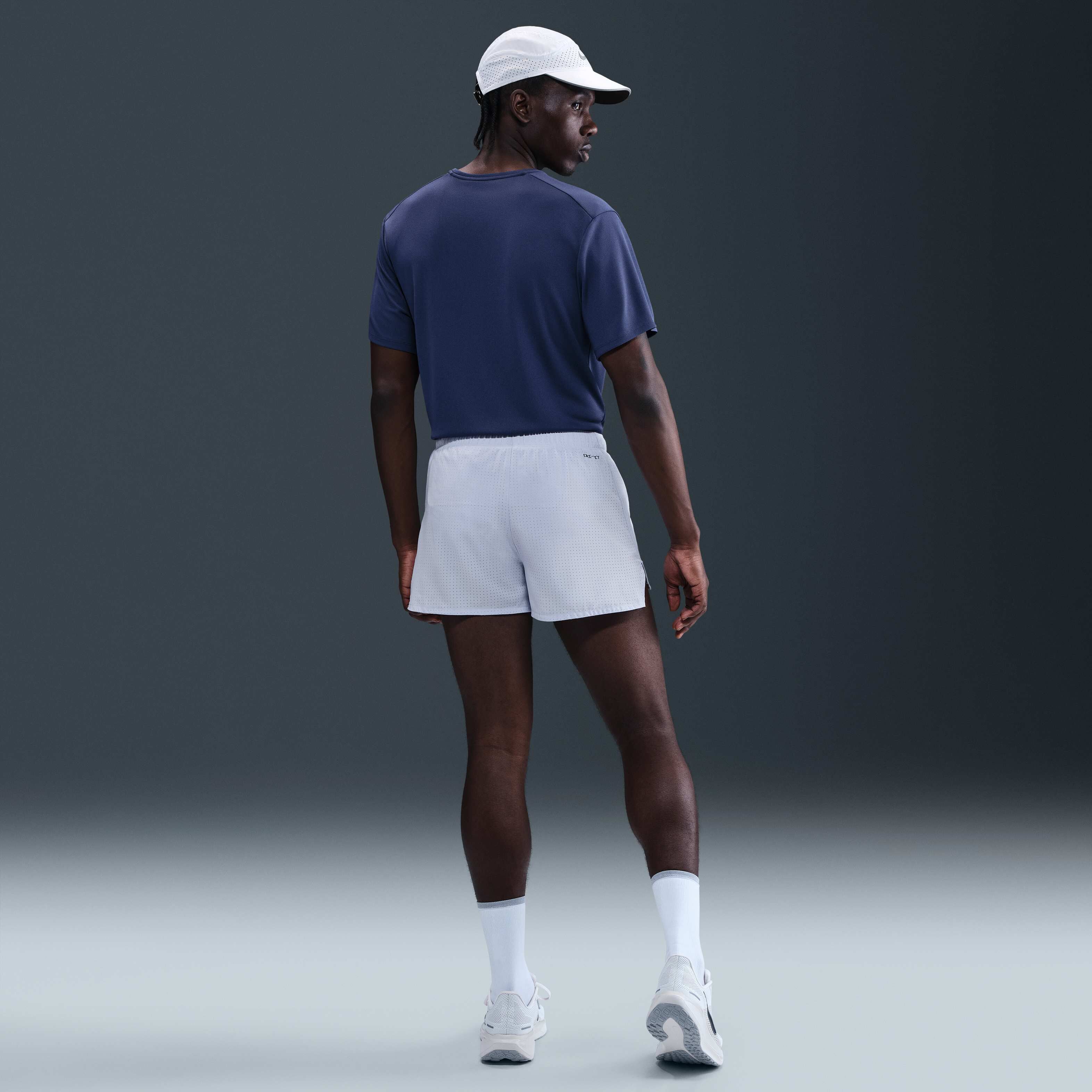 Nike Fast image number 3