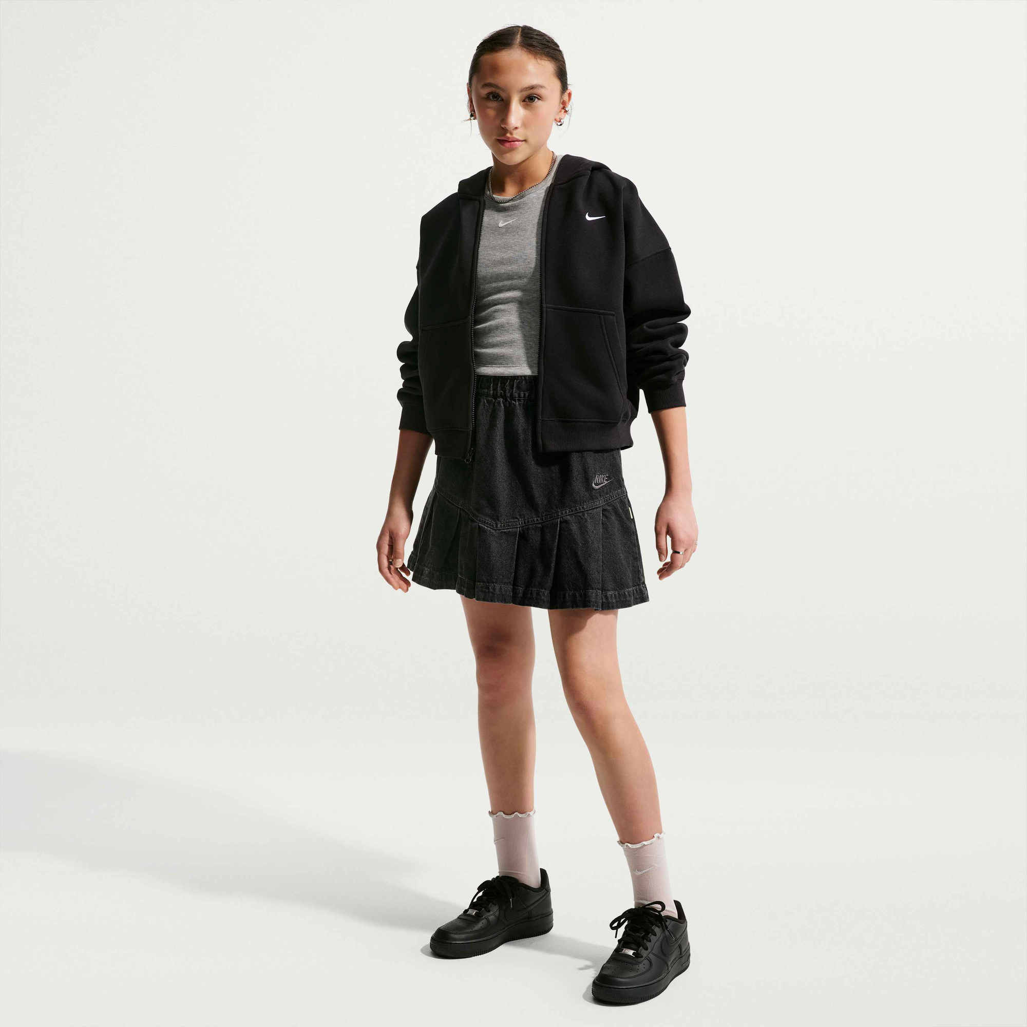 Zoom image