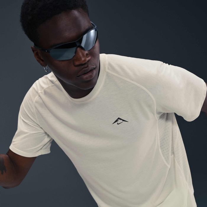 نايكي سولار تشيس image number 2 نايكي سولار تشيس image number 2