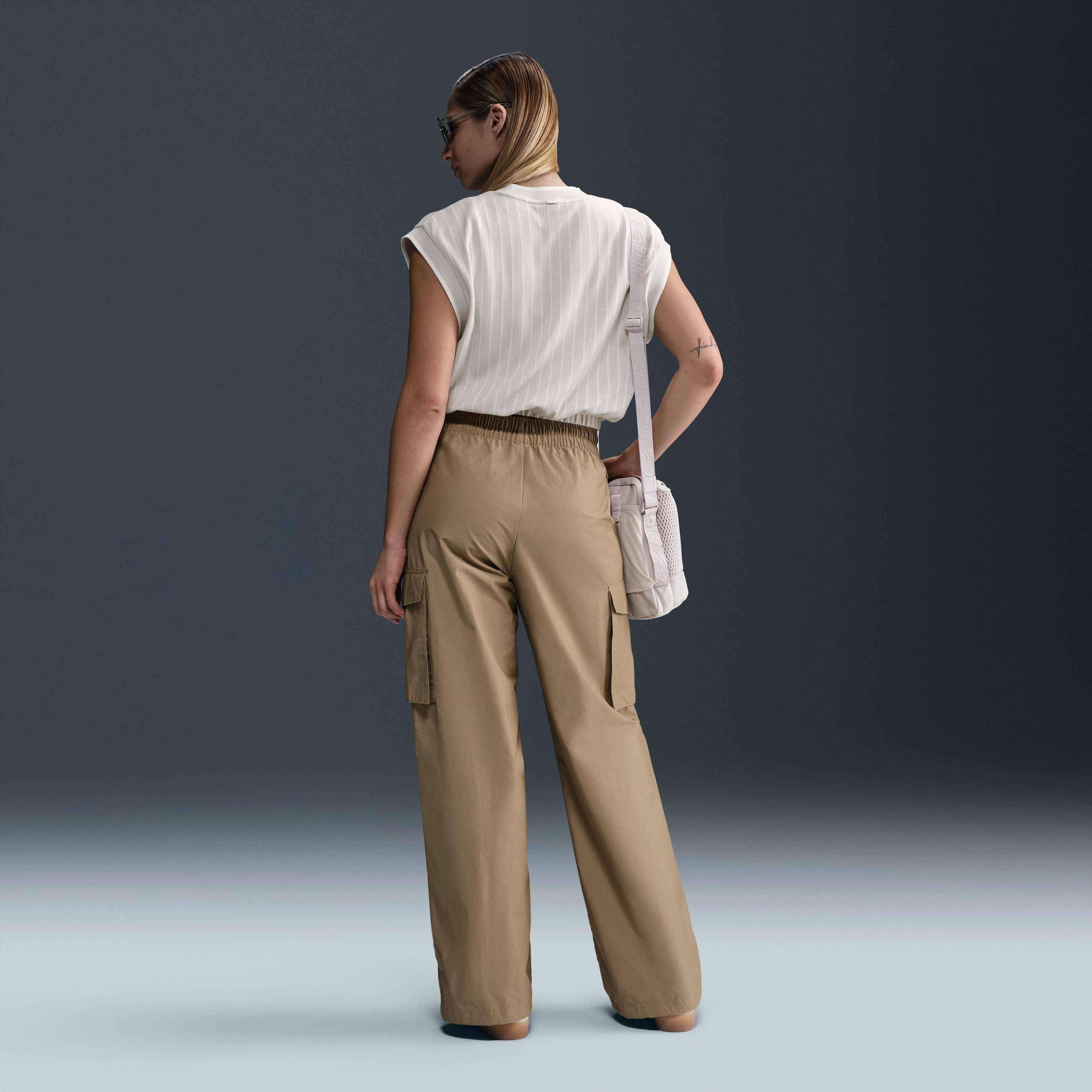 Nike Sportswear Collection image number 4